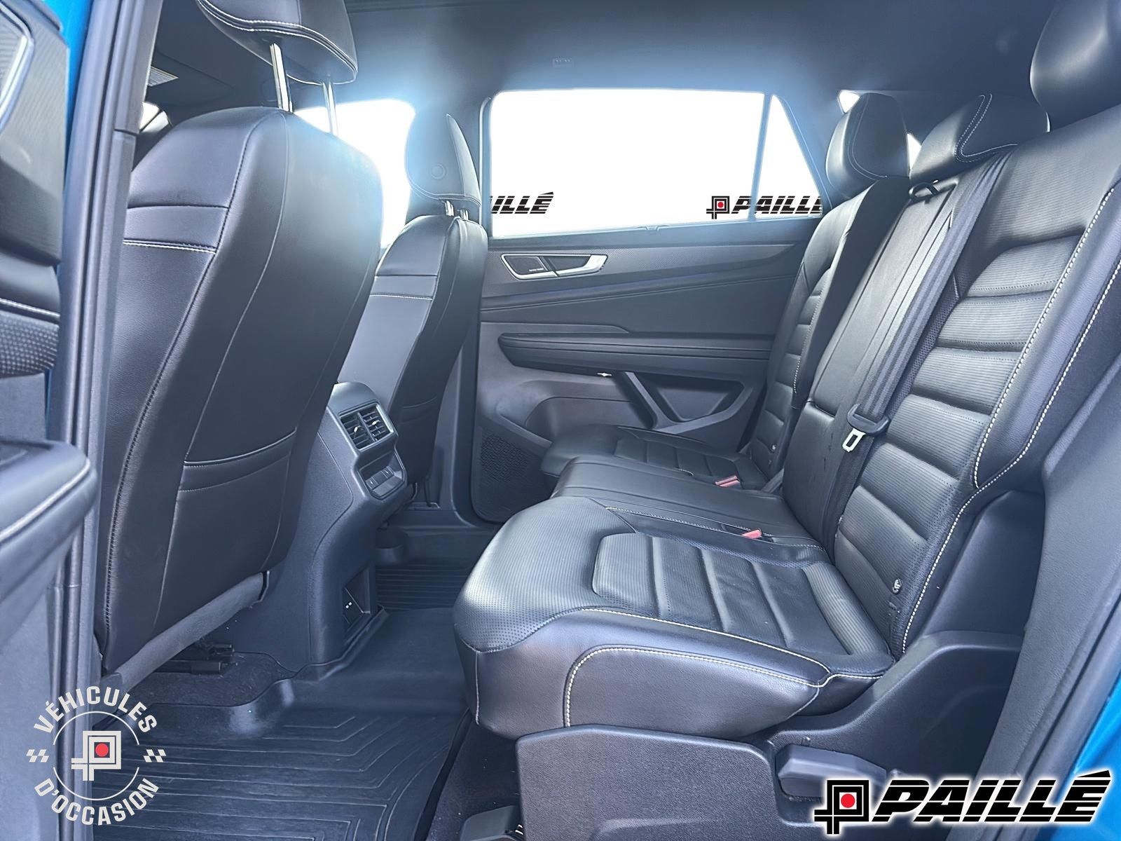 Volkswagen Atlas Cross Sport  2024 à Nicolet, Québec