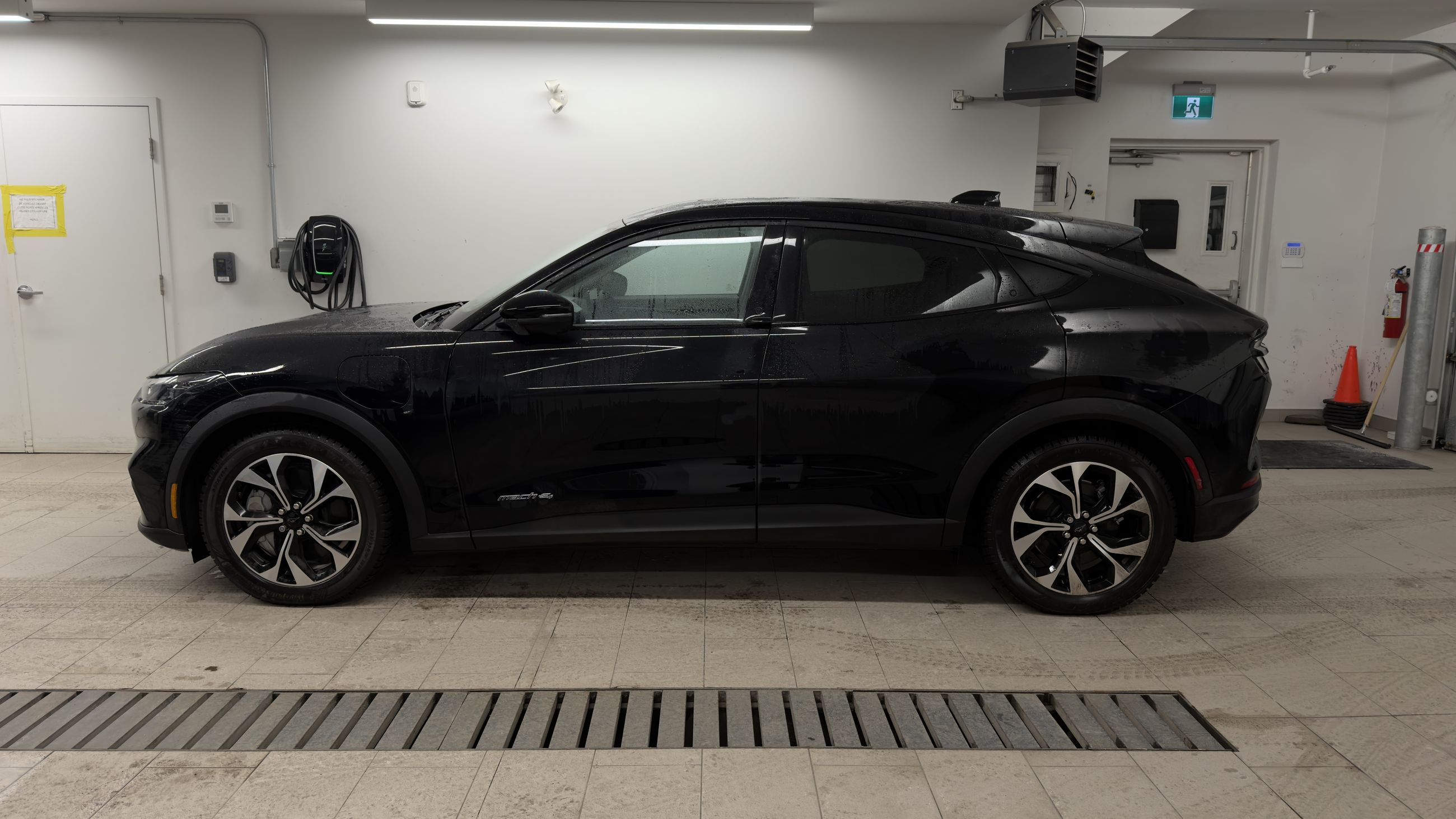 2025 Ford Mustang Mach-E in Saint-Bruno-de-Montarville, Quebec