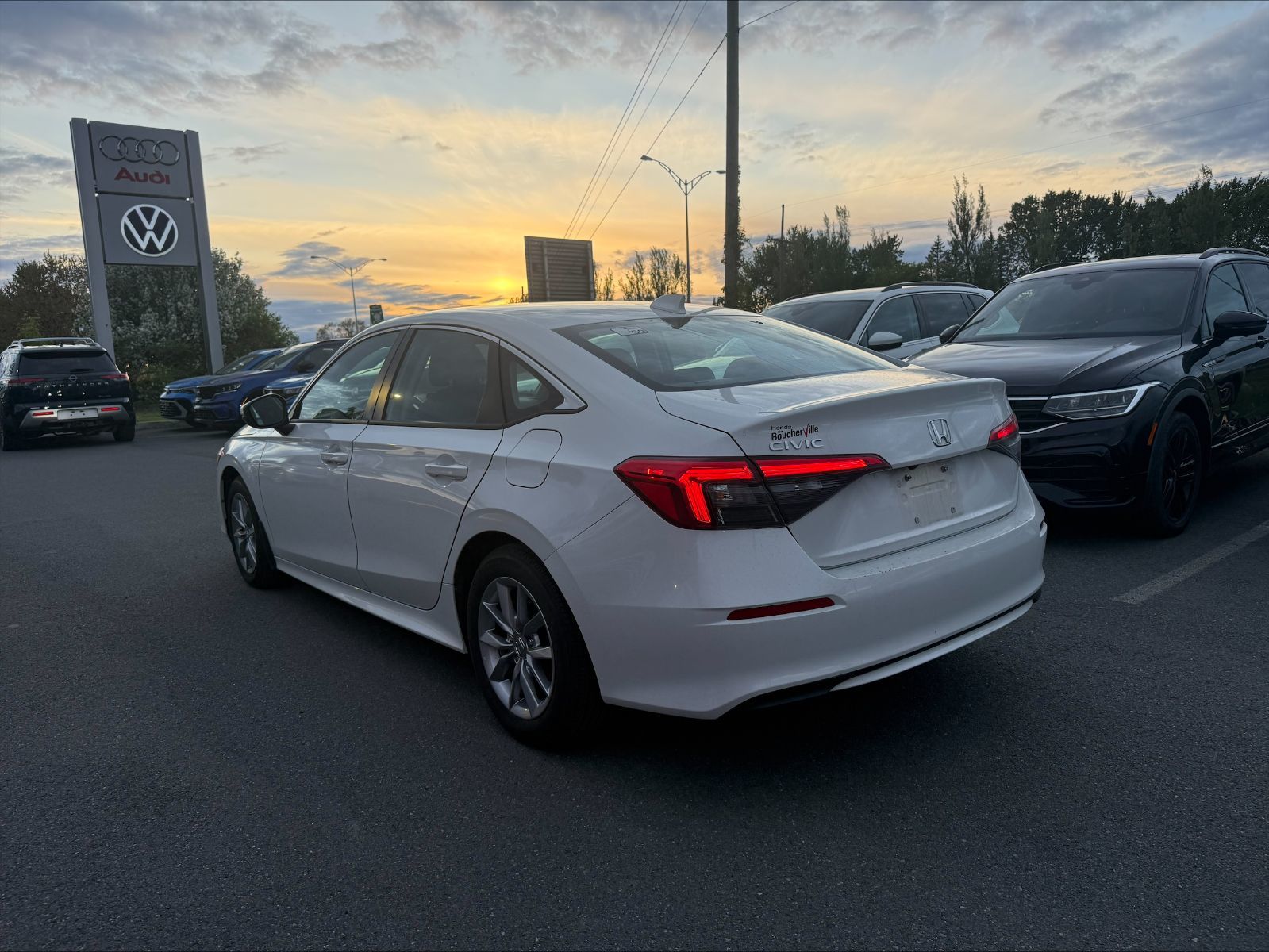 2022 Honda Civic Sedan in Saint-Bruno-de-Montarville, Quebec