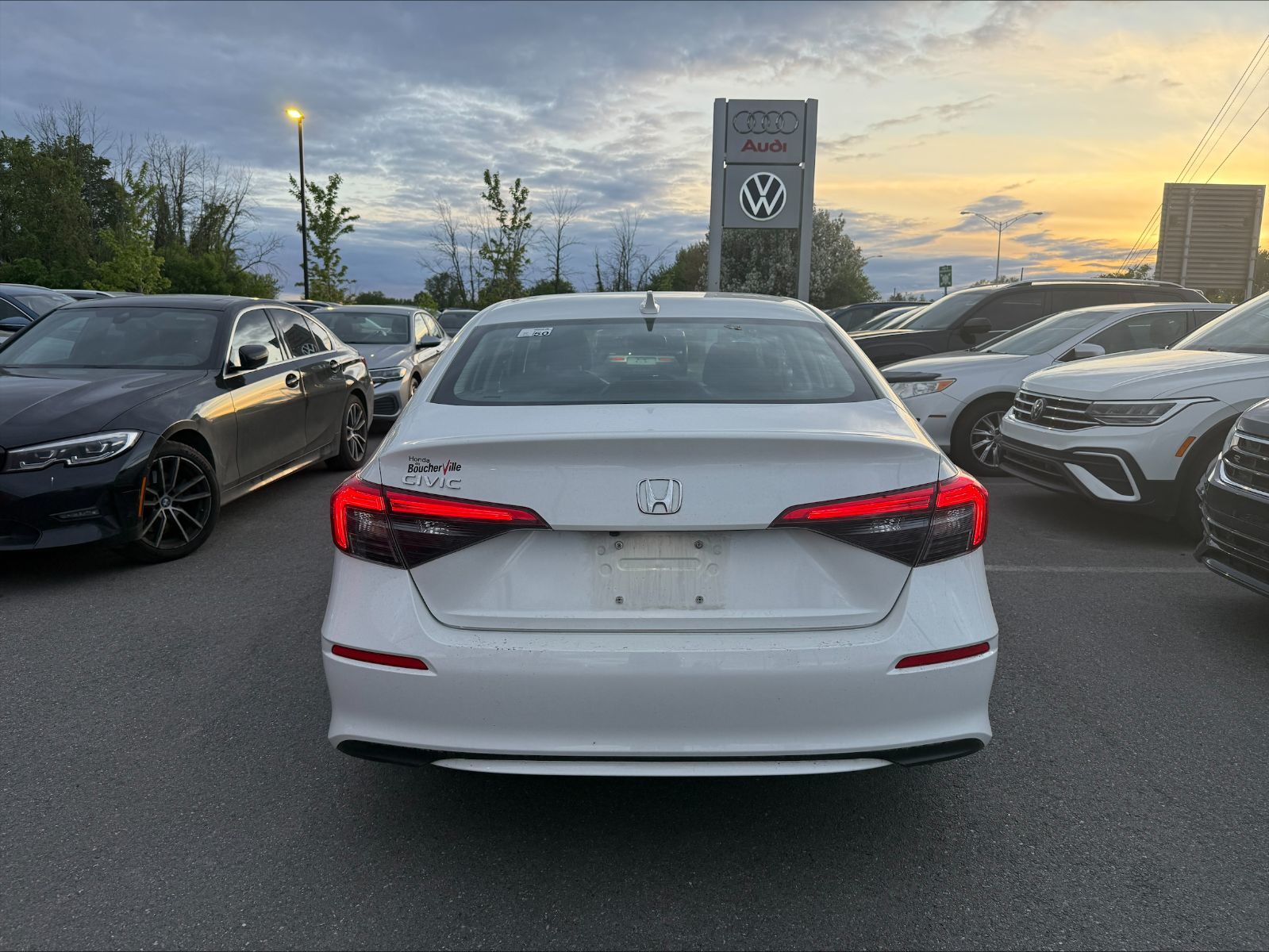 2022 Honda Civic Sedan in Saint-Bruno-de-Montarville, Quebec