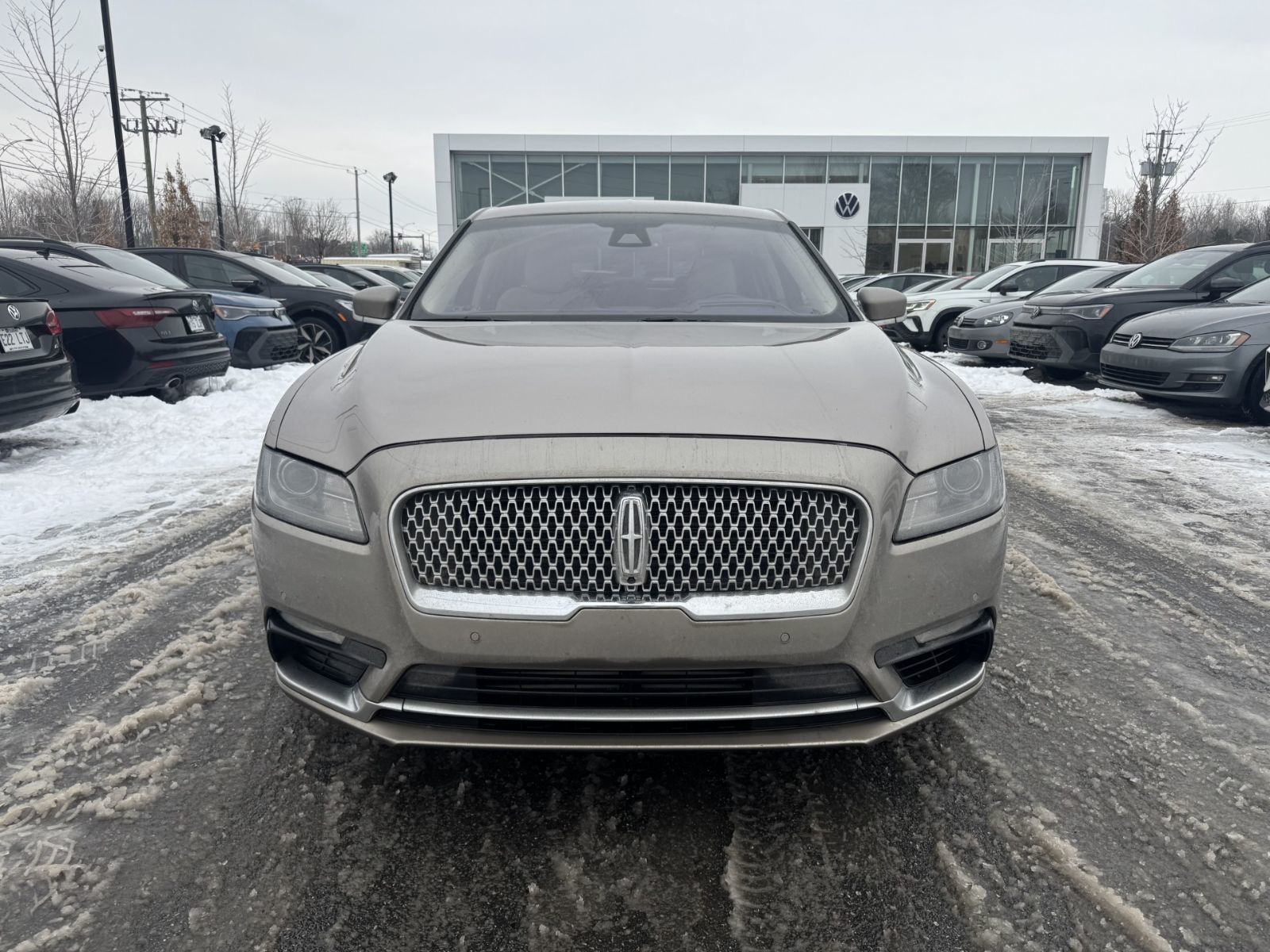 2018 Lincoln Continental in Saint-Bruno-de-Montarville, Quebec