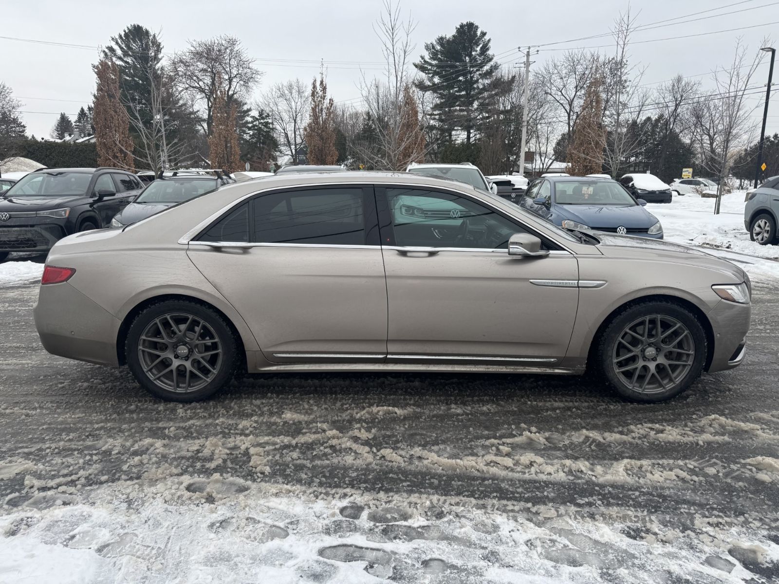 2018 Lincoln Continental in Saint-Bruno-de-Montarville, Quebec