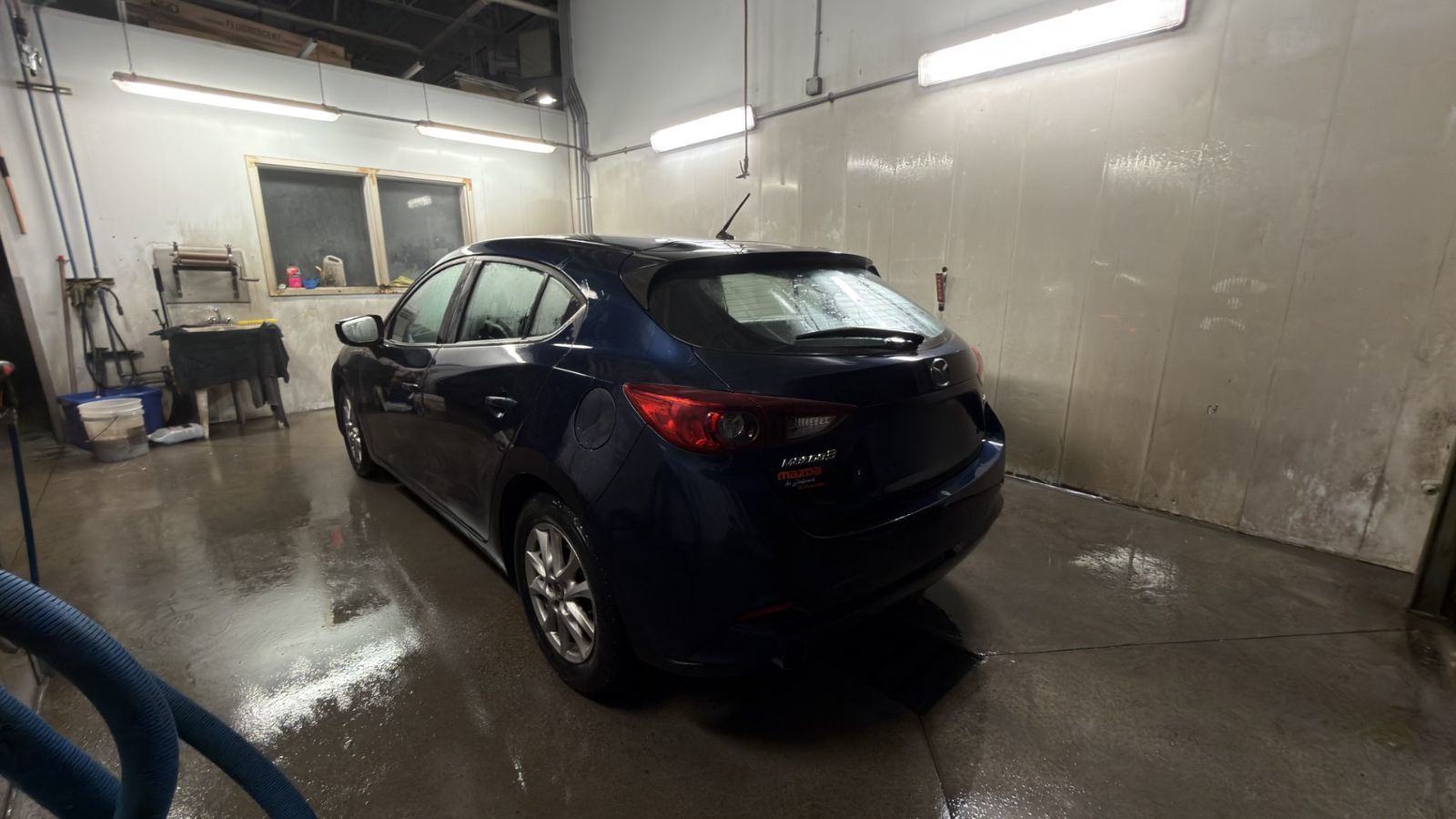 2018 Mazda 3 in Saint-Bruno-de-Montarville, Quebec
