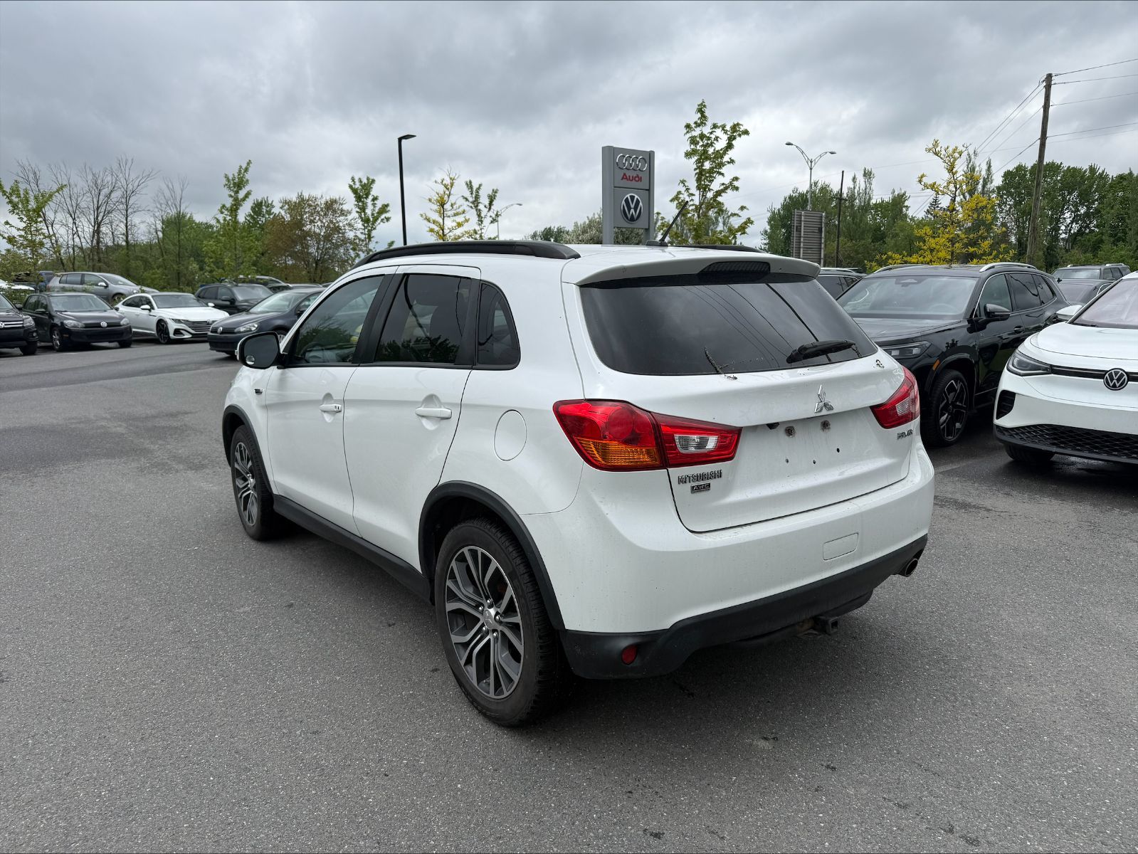 2016 Mitsubishi RVR in Saint-Bruno-de-Montarville, Quebec