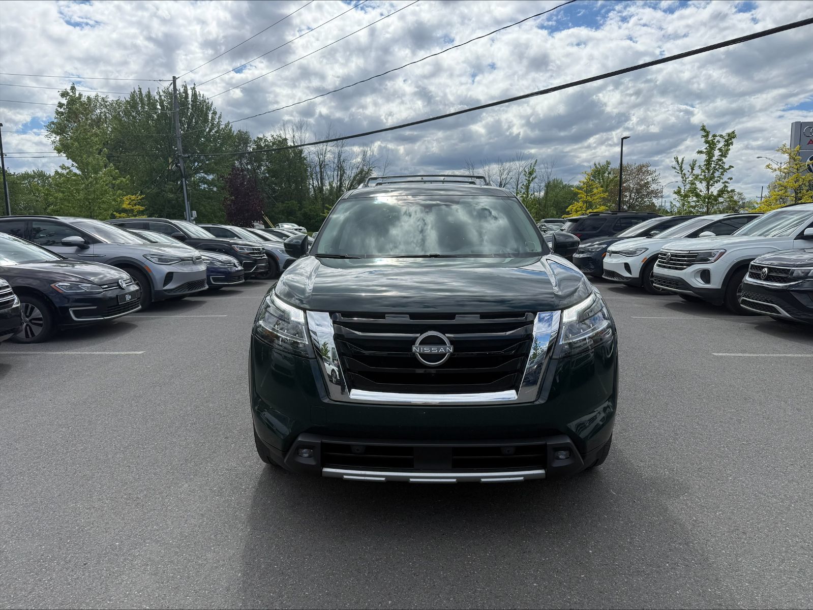 2022 Nissan Pathfinder in Saint-Bruno-de-Montarville, Quebec