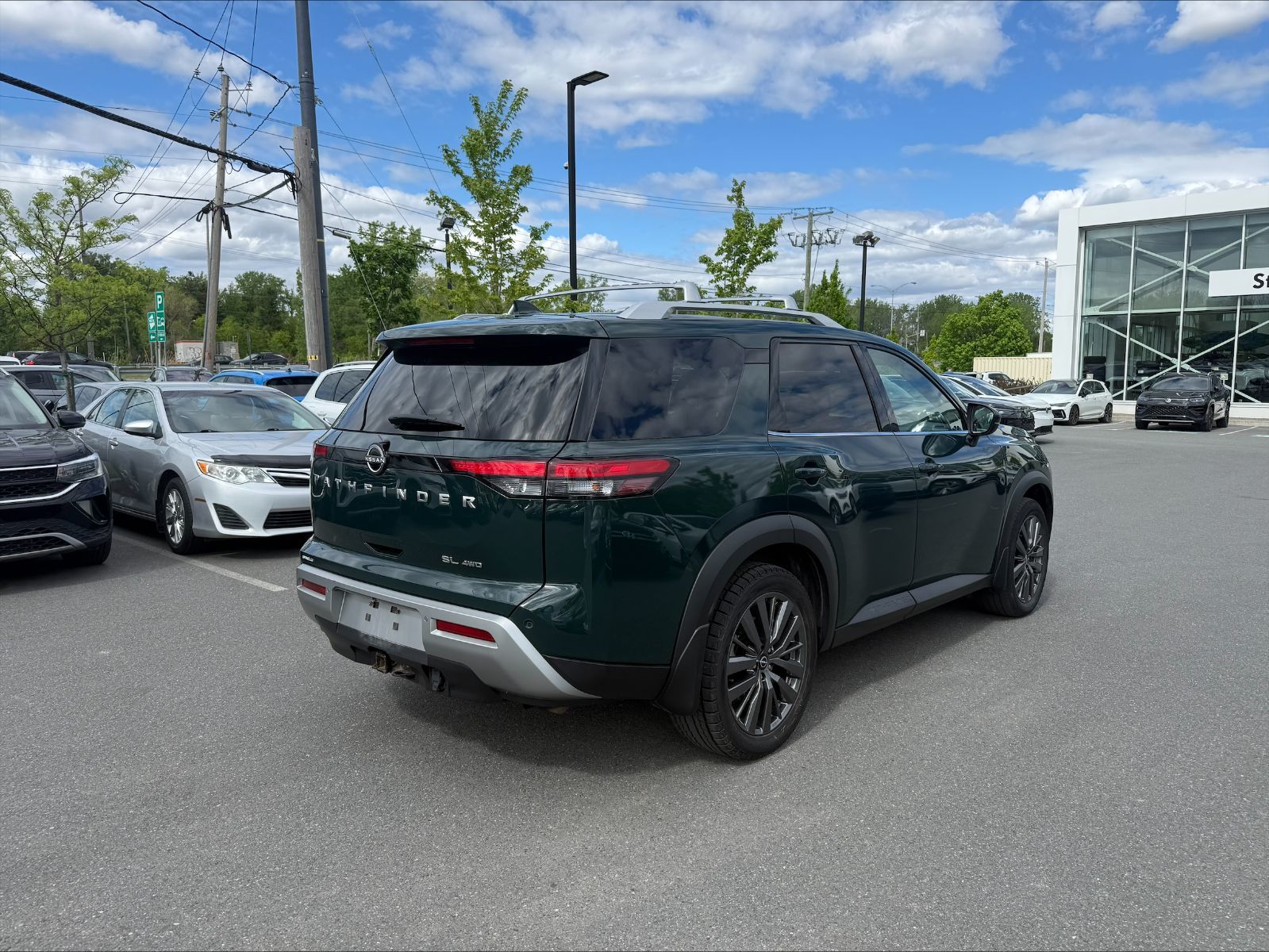 2022 Nissan Pathfinder in Saint-Bruno-de-Montarville, Quebec