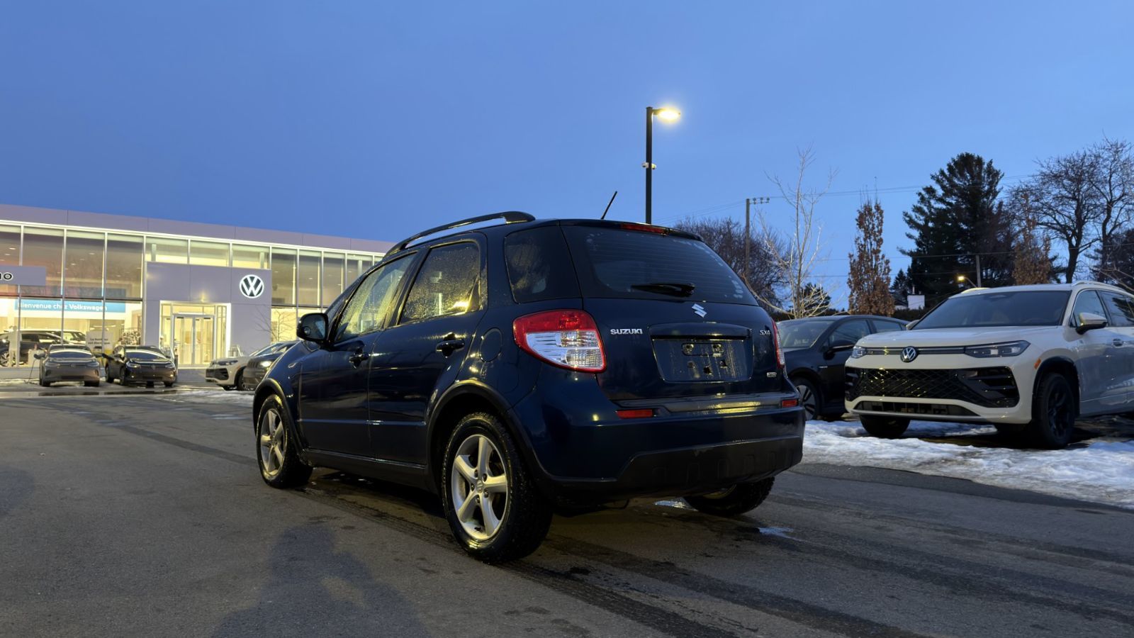 2010 Suzuki SX4 in Saint-Bruno-de-Montarville, Quebec