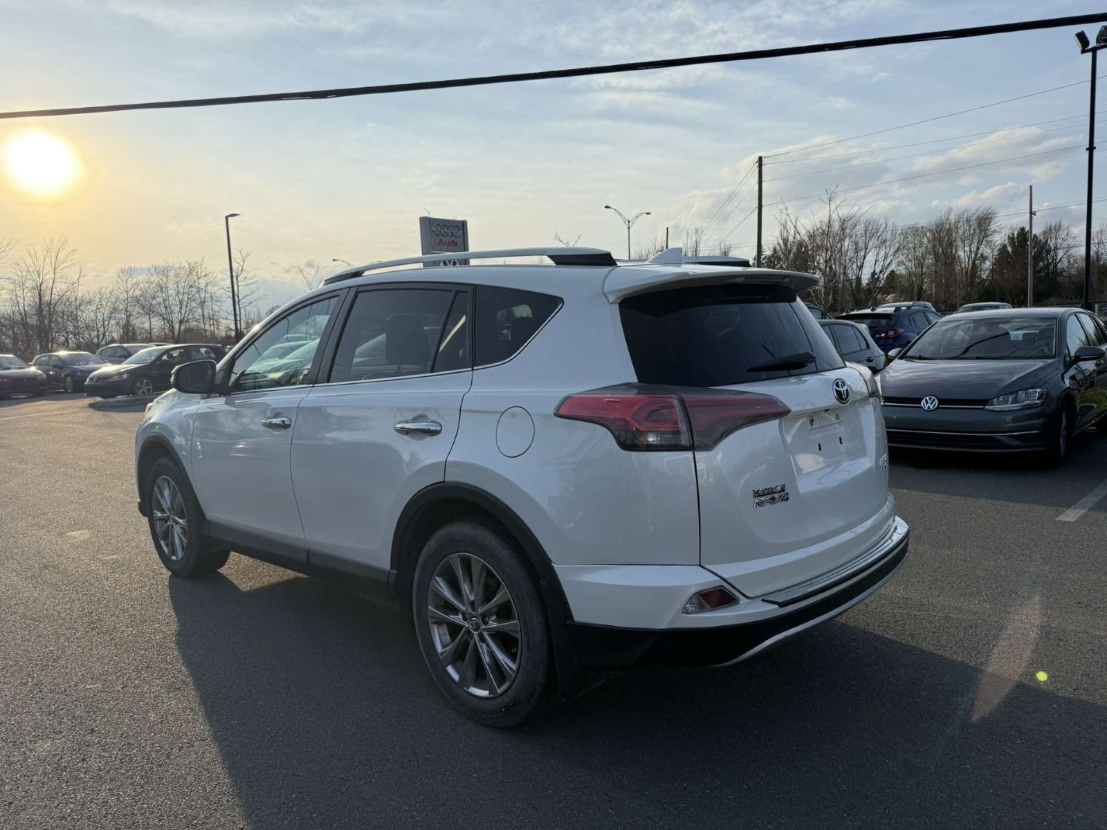 2016 Toyota RAV4 in Saint-Bruno-de-Montarville, Quebec