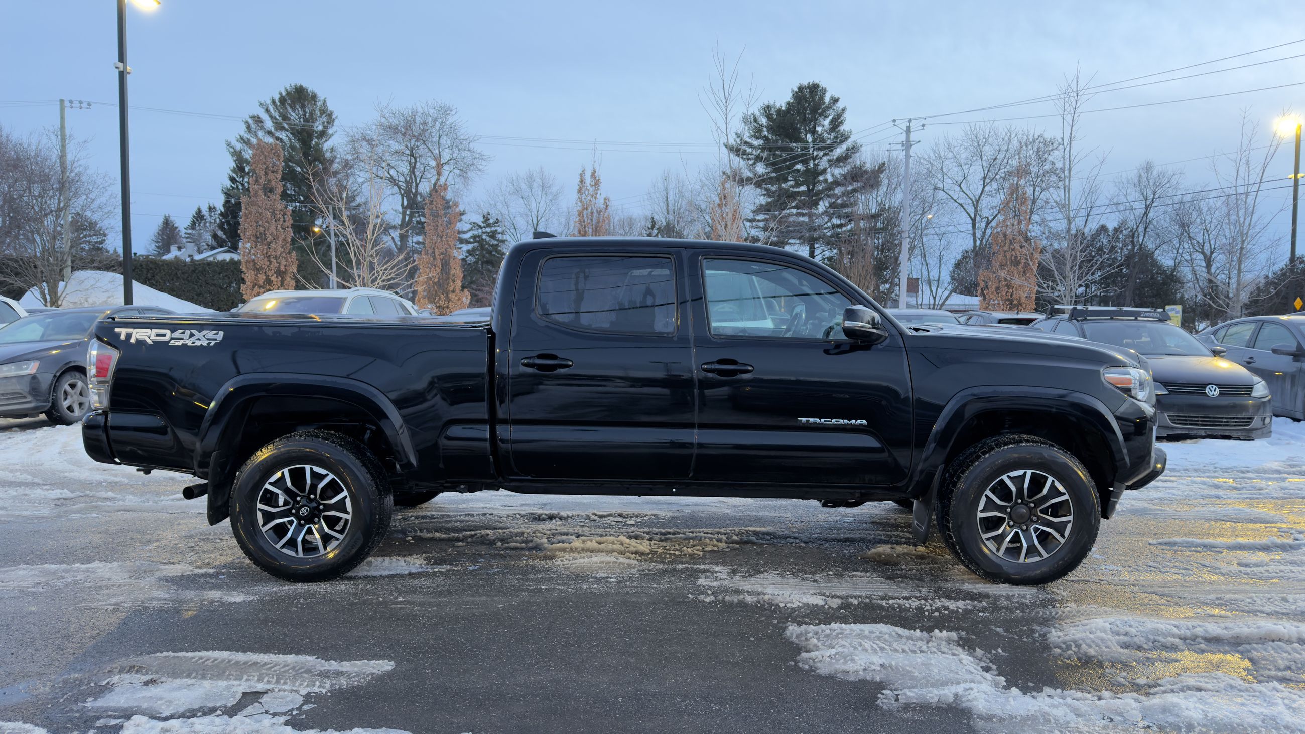 Toyota Tacoma  2020 à Saint-Bruno-de-Montarville, Québec
