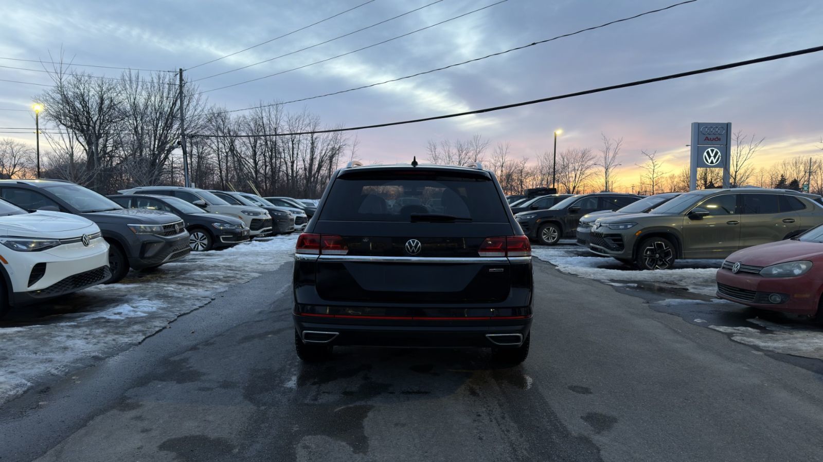 2021 Volkswagen Atlas in Saint-Bruno-de-Montarville, Quebec