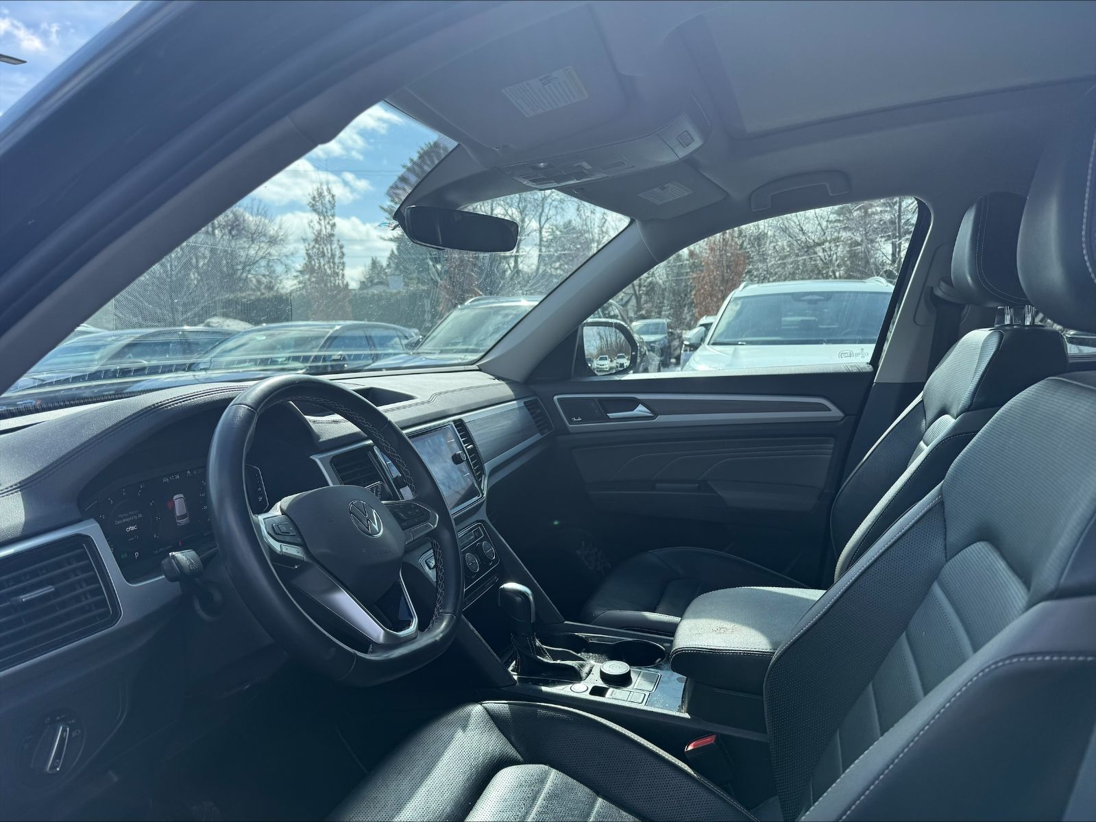 2022 Volkswagen Atlas in Saint-Bruno-de-Montarville, Quebec