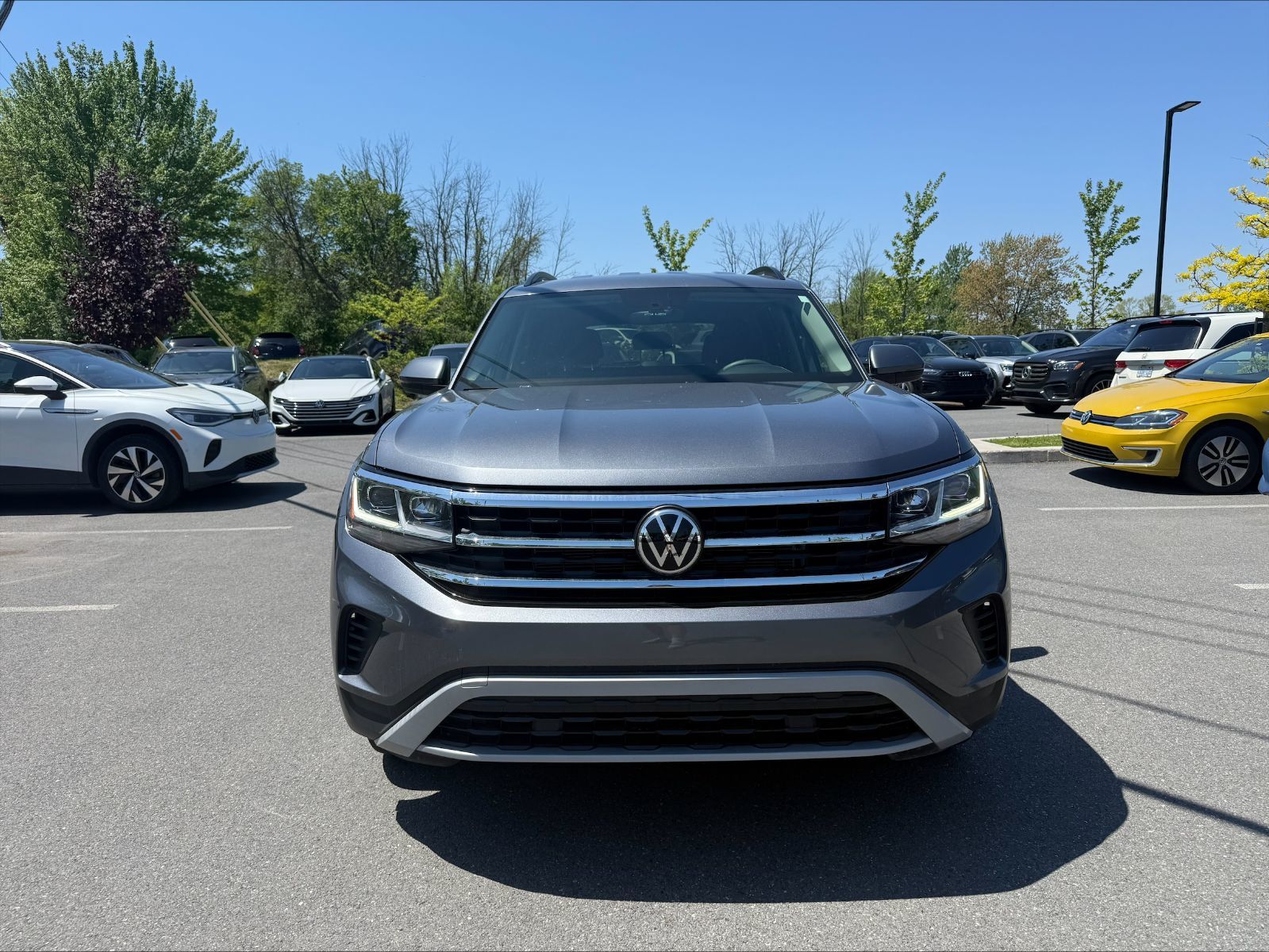 2022 Volkswagen Atlas in Saint-Bruno-de-Montarville, Quebec