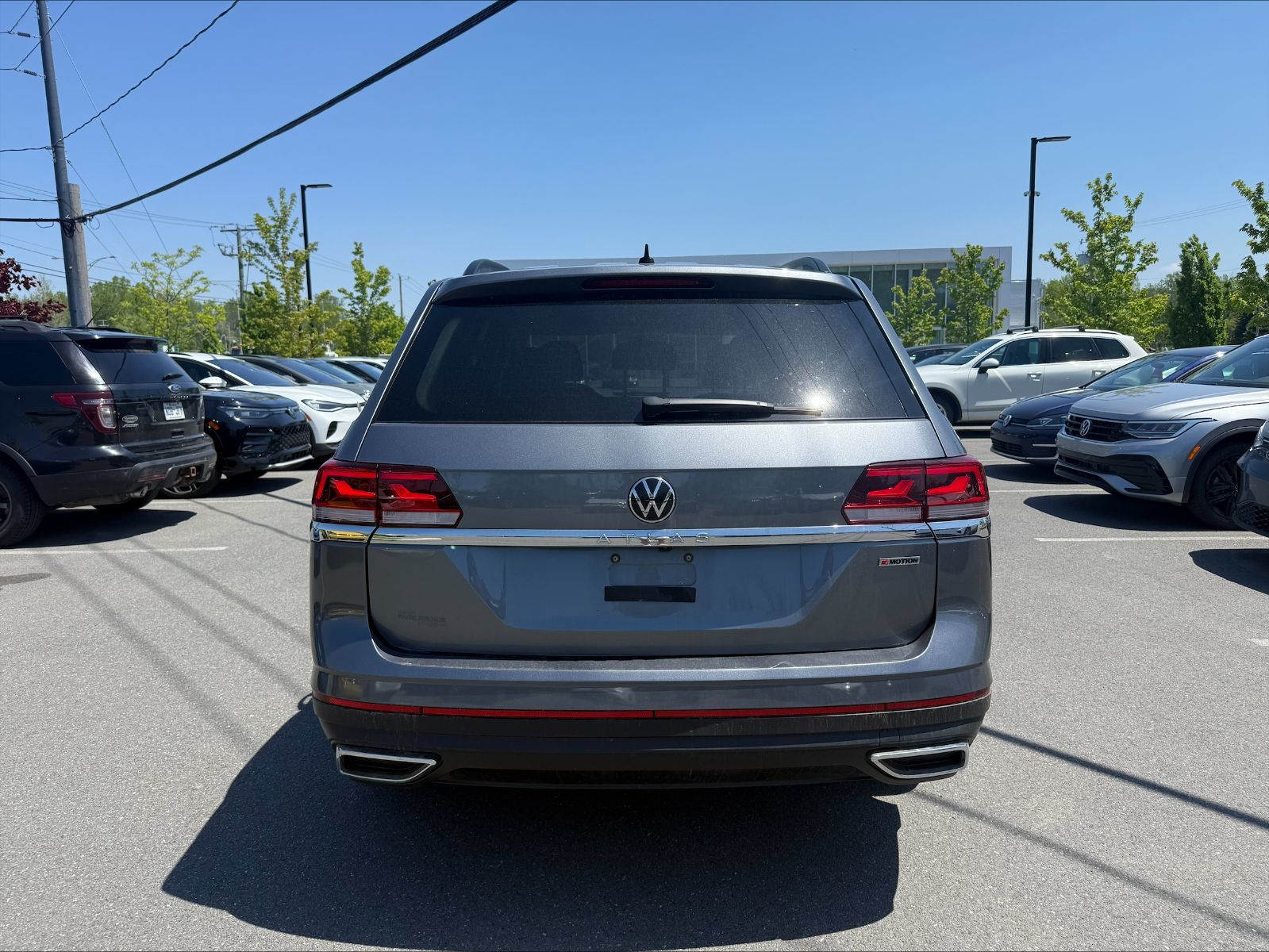 2022 Volkswagen Atlas in Saint-Bruno-de-Montarville, Quebec