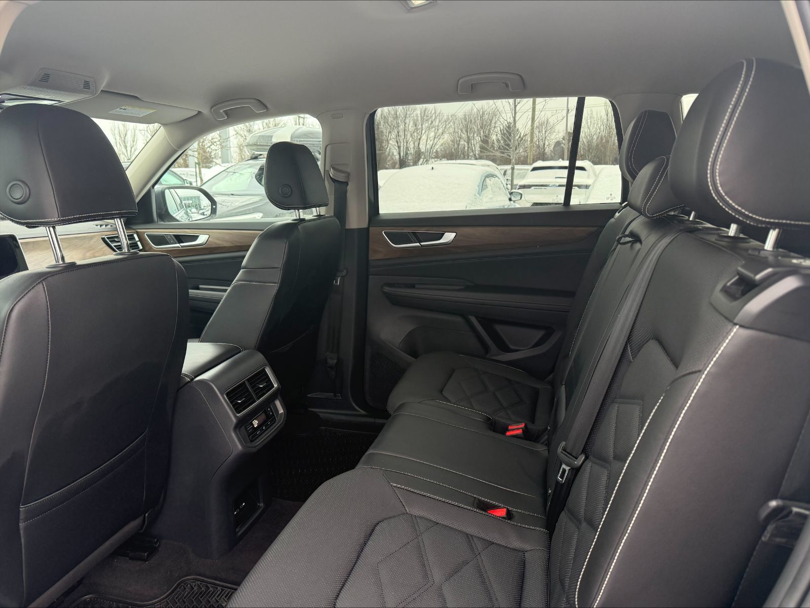 Volkswagen Atlas  2024 à Saint-Bruno-de-Montarville, Québec