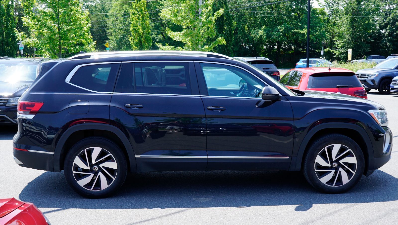 2024 Volkswagen Atlas in Saint-Bruno-de-Montarville, Quebec