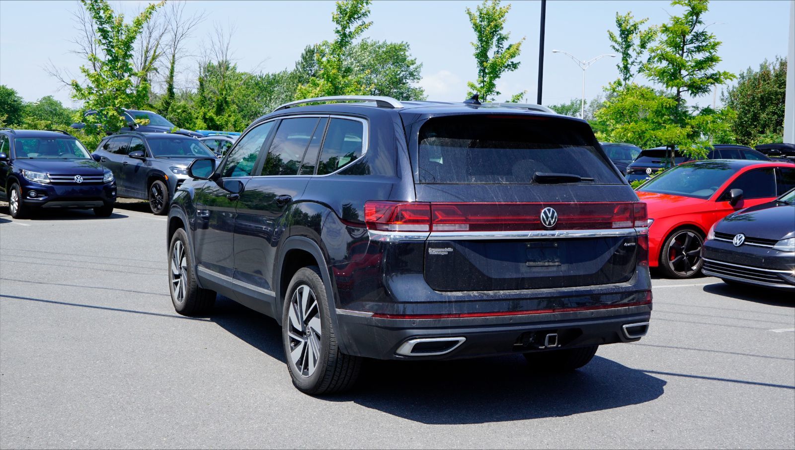 2024 Volkswagen Atlas in Saint-Bruno-de-Montarville, Quebec