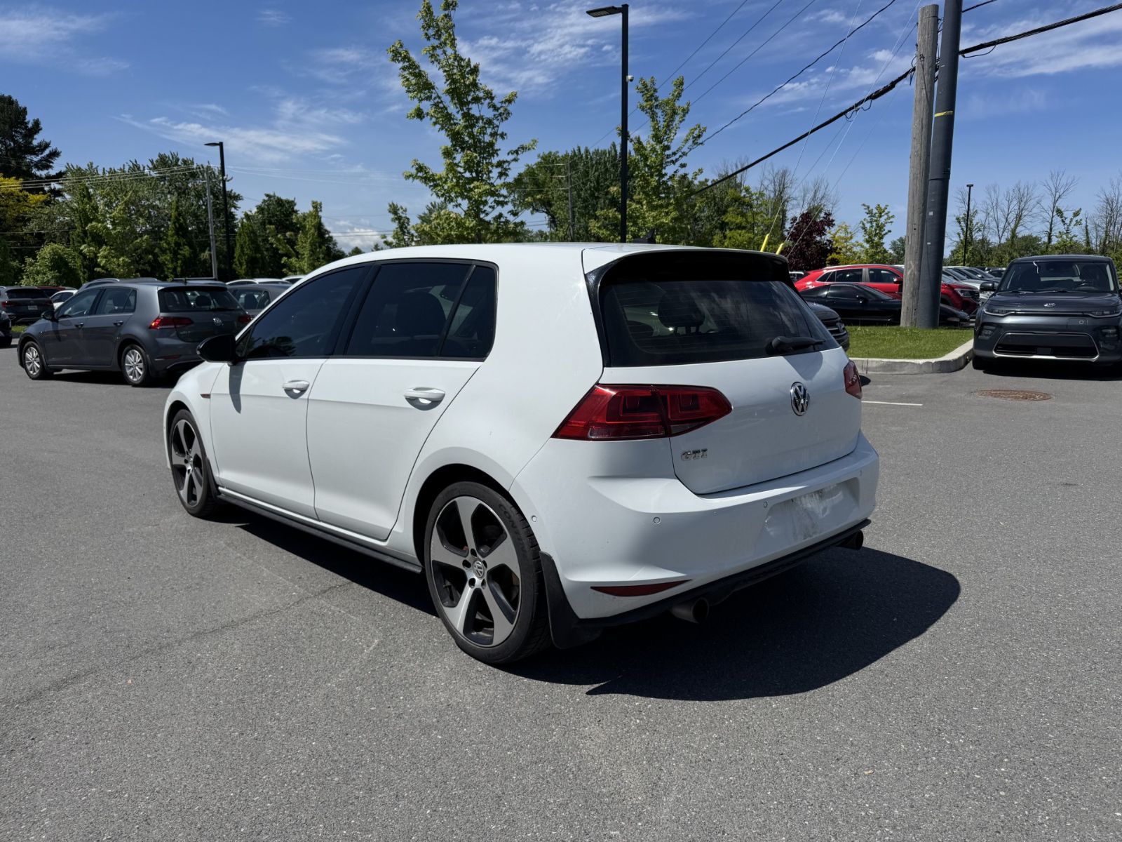 Volkswagen Golf GTI  2017 à Saint-Bruno-de-Montarville, Québec