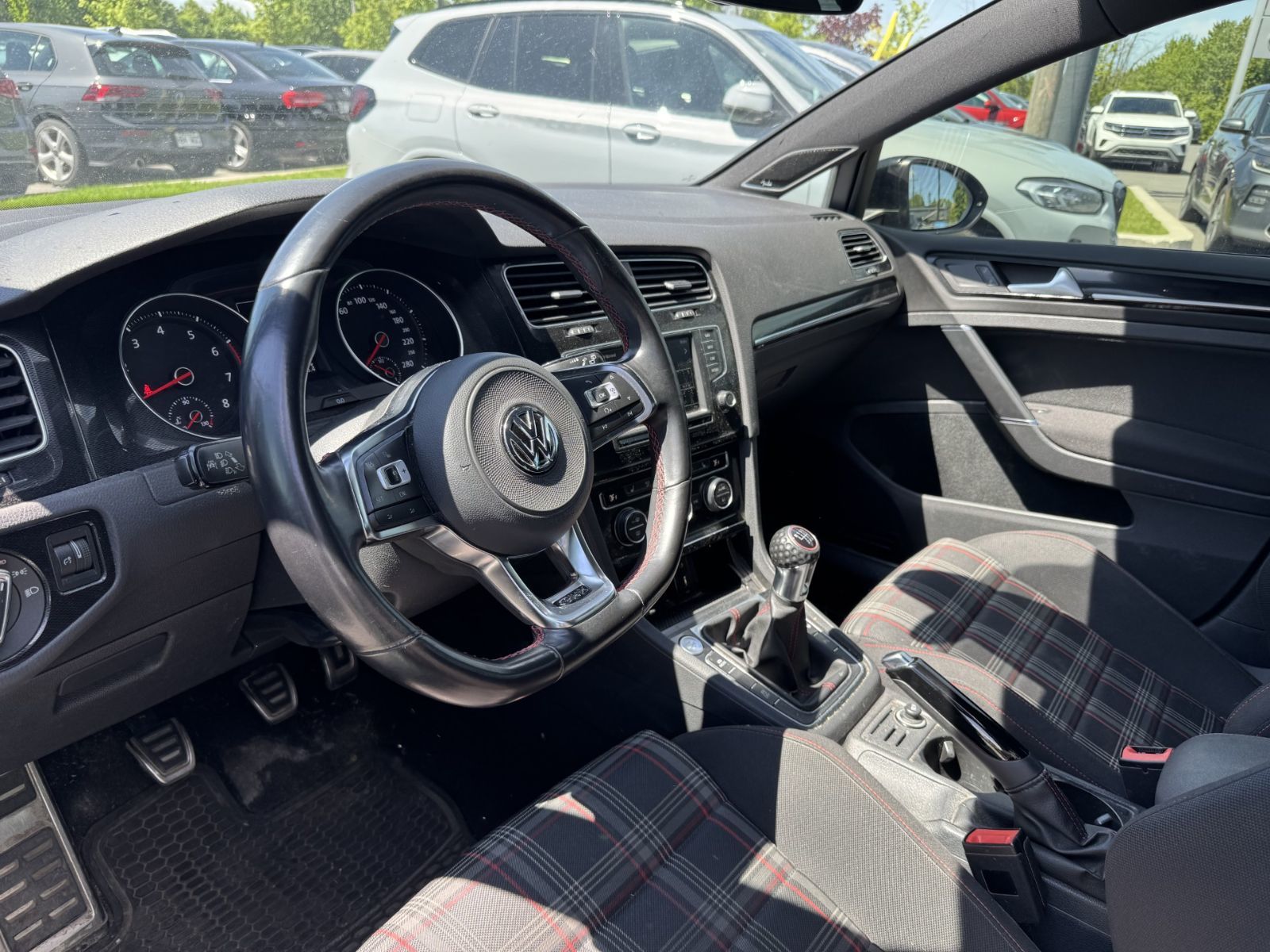 Volkswagen Golf GTI  2017 à Saint-Bruno-de-Montarville, Québec