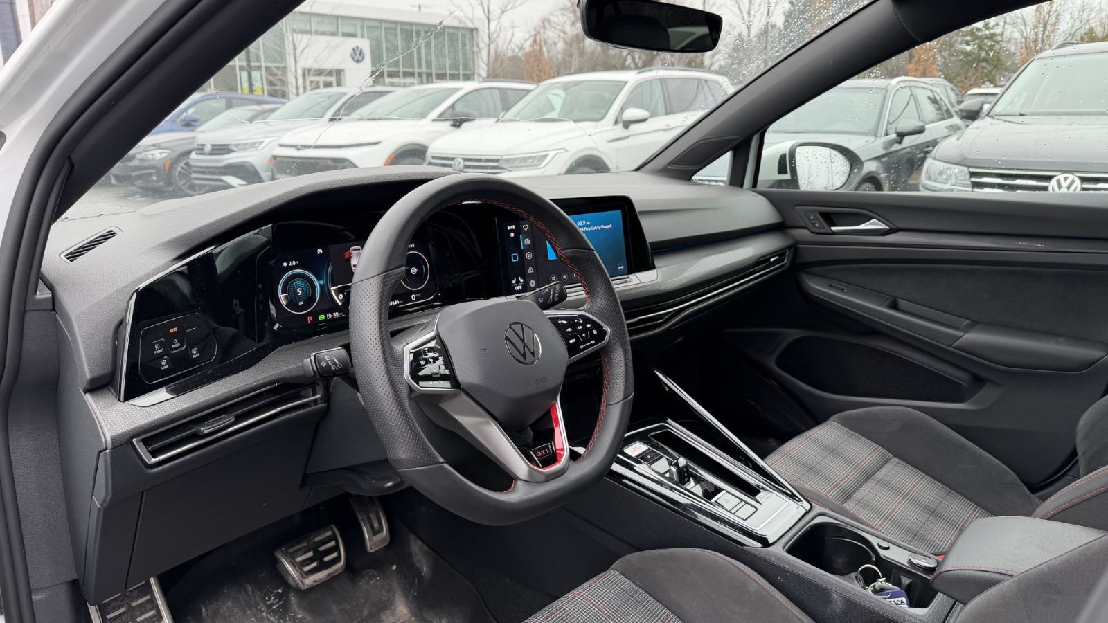 Volkswagen Golf GTI  2024 à Saint-Bruno-de-Montarville, Québec