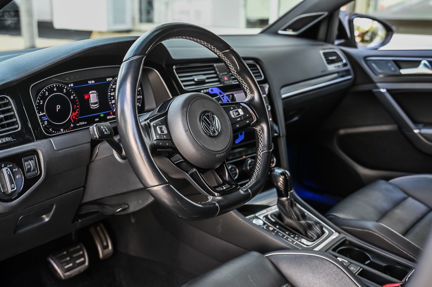 Volkswagen Golf R  2019 à Saint-Bruno-de-Montarville, Québec