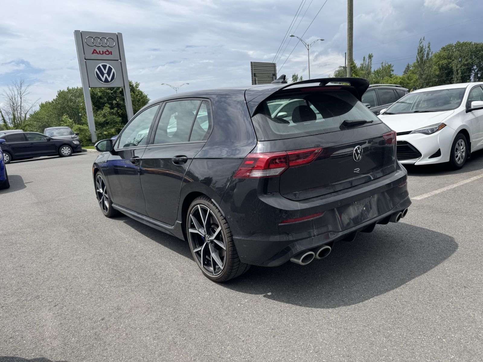 2022 Volkswagen Golf R in Saint-Bruno-de-Montarville, Quebec