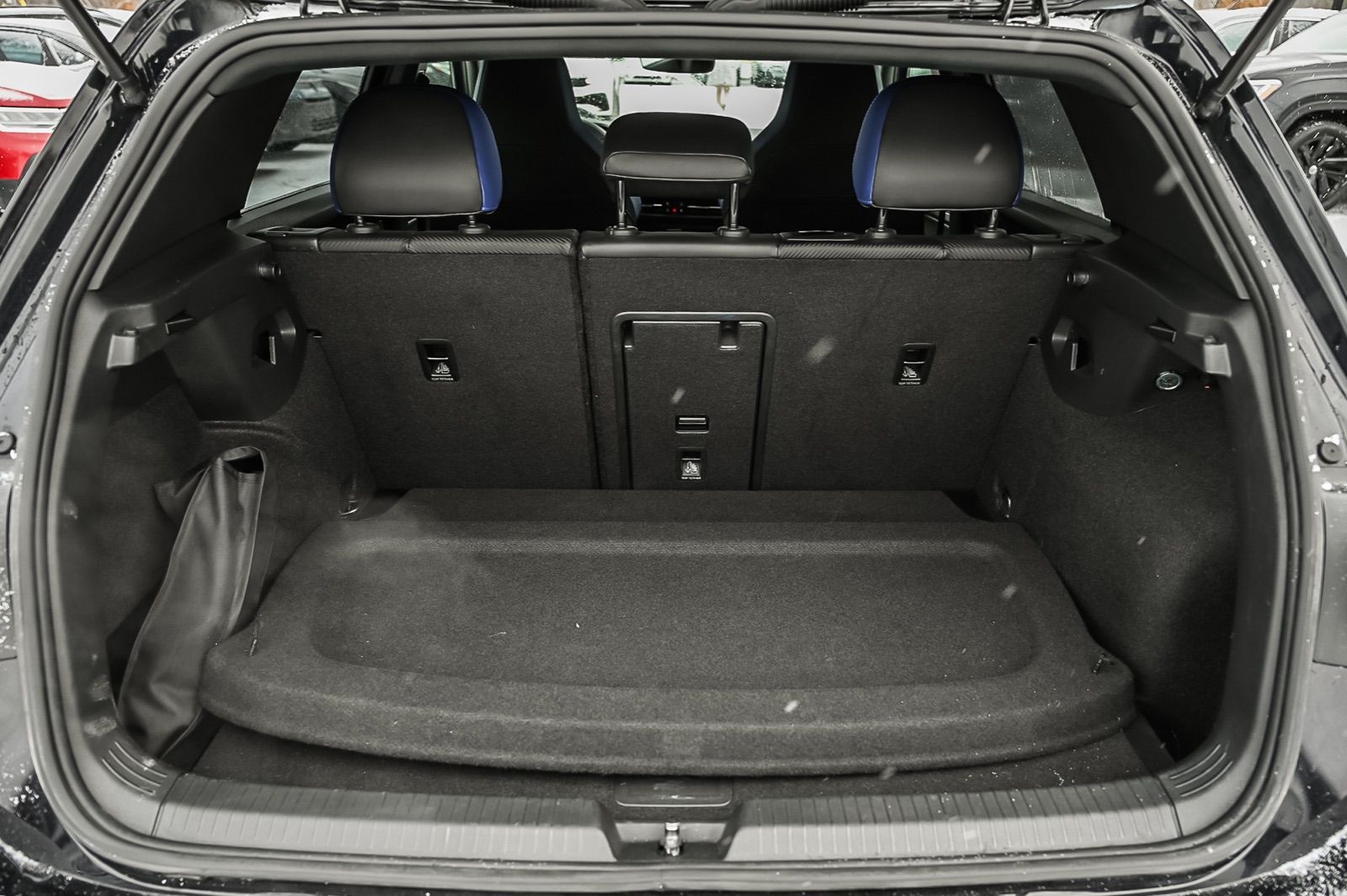 Volkswagen Golf R  2022