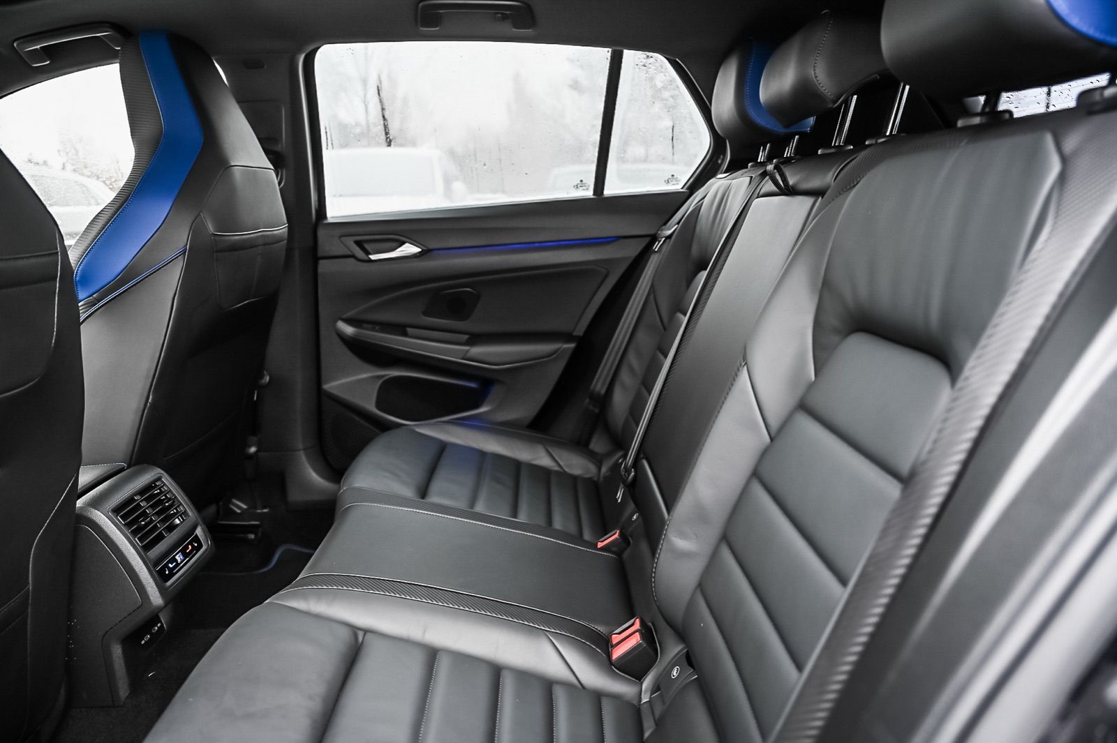 Volkswagen Golf R  2022