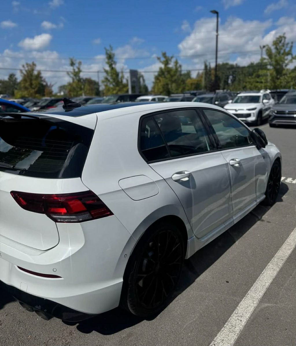 2025 Volkswagen Golf R