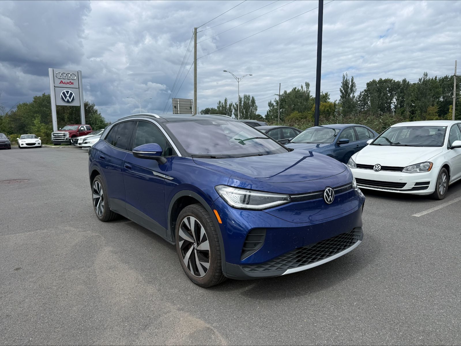 Volkswagen ID.4  2022 à Saint-Bruno-de-Montarville, Québec