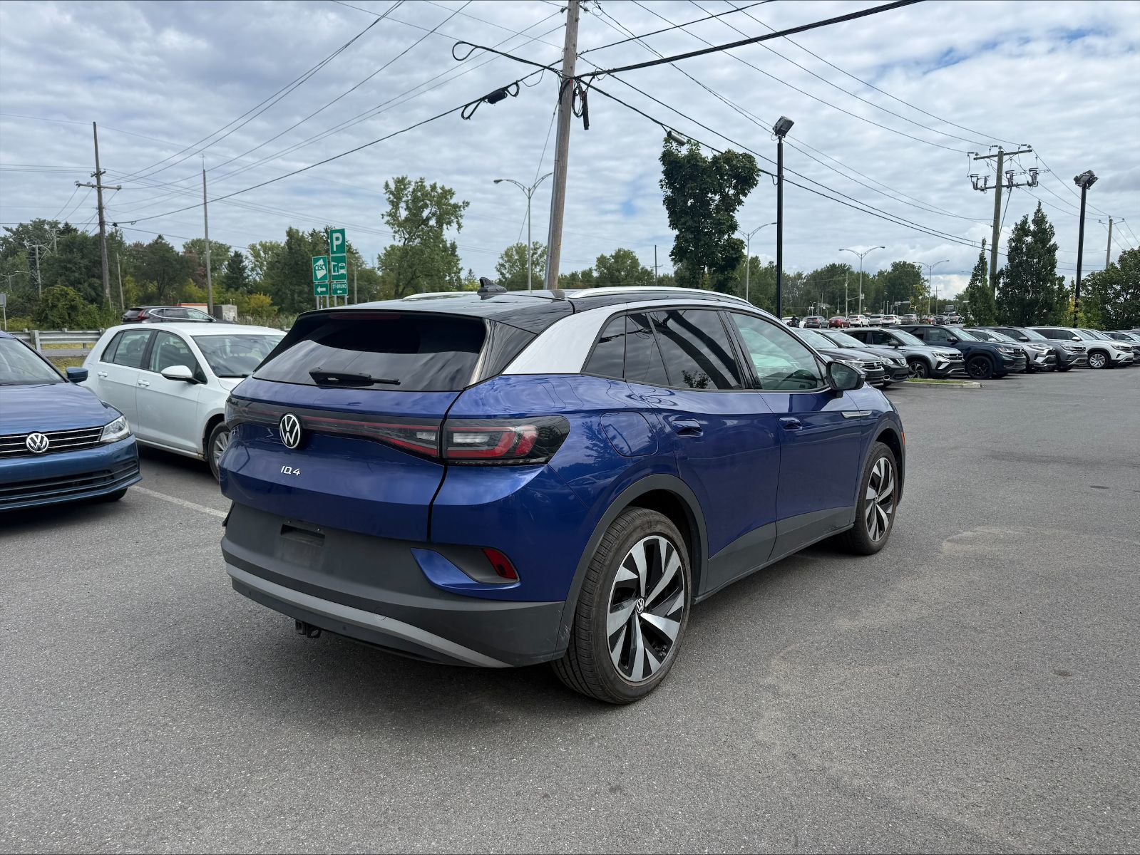 Volkswagen ID.4  2022 à Saint-Bruno-de-Montarville, Québec