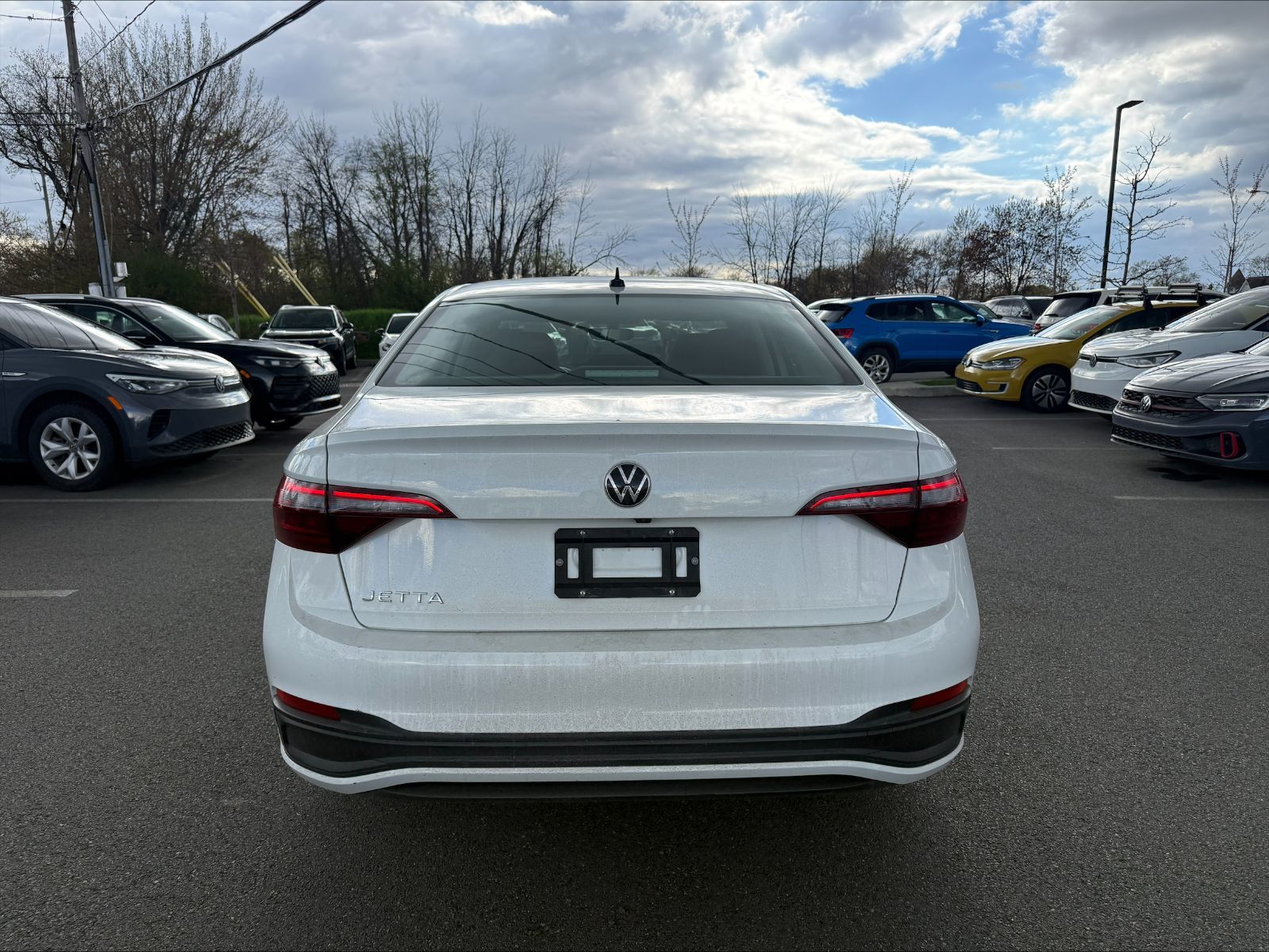 2023 Volkswagen Jetta in Saint-Bruno-de-Montarville, Quebec