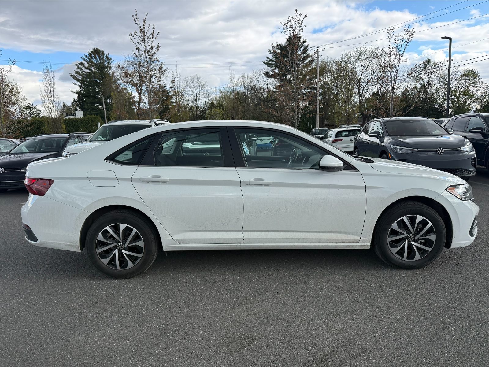 2023 Volkswagen Jetta in Saint-Bruno-de-Montarville, Quebec