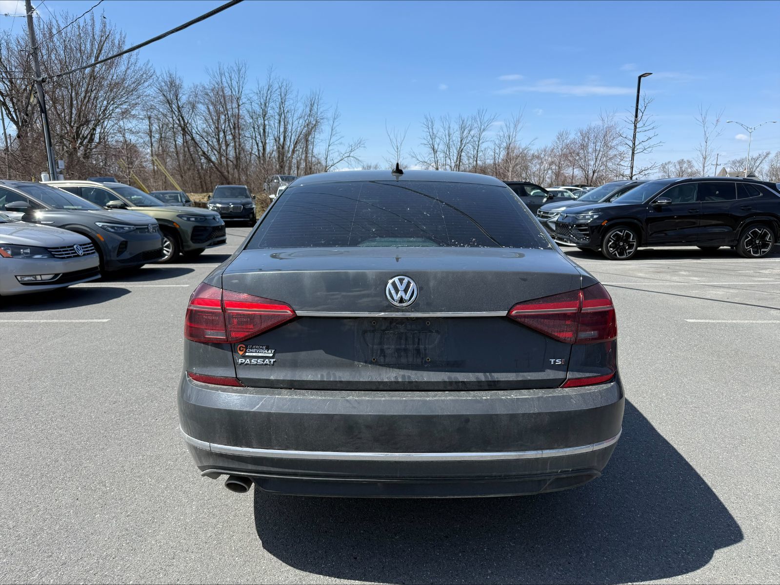 2018 Volkswagen Passat in Saint-Bruno-de-Montarville, Quebec