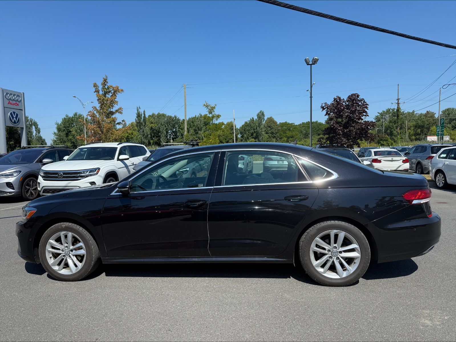 2020 Volkswagen Passat in Saint-Bruno-de-Montarville, Quebec