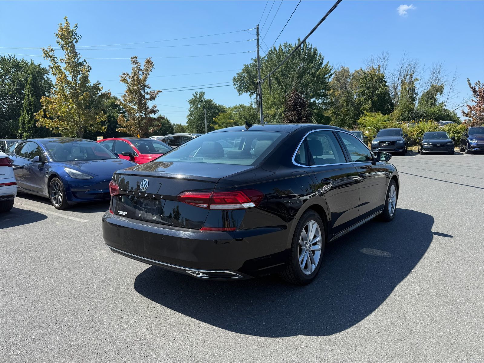 2020 Volkswagen Passat in Saint-Bruno-de-Montarville, Quebec