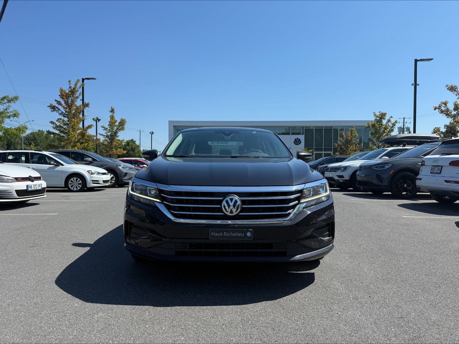 2020 Volkswagen Passat in Saint-Bruno-de-Montarville, Quebec