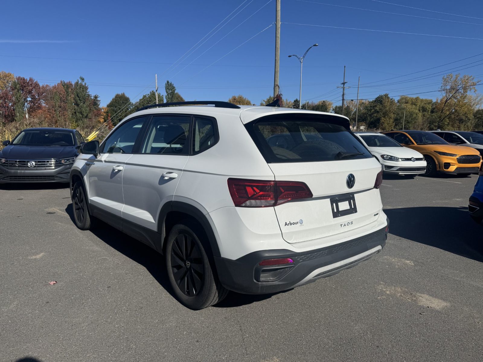 Volkswagen Taos  2022