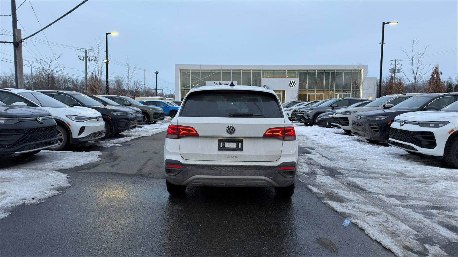 2022 Volkswagen Taos in Saint-Bruno-de-Montarville, Quebec