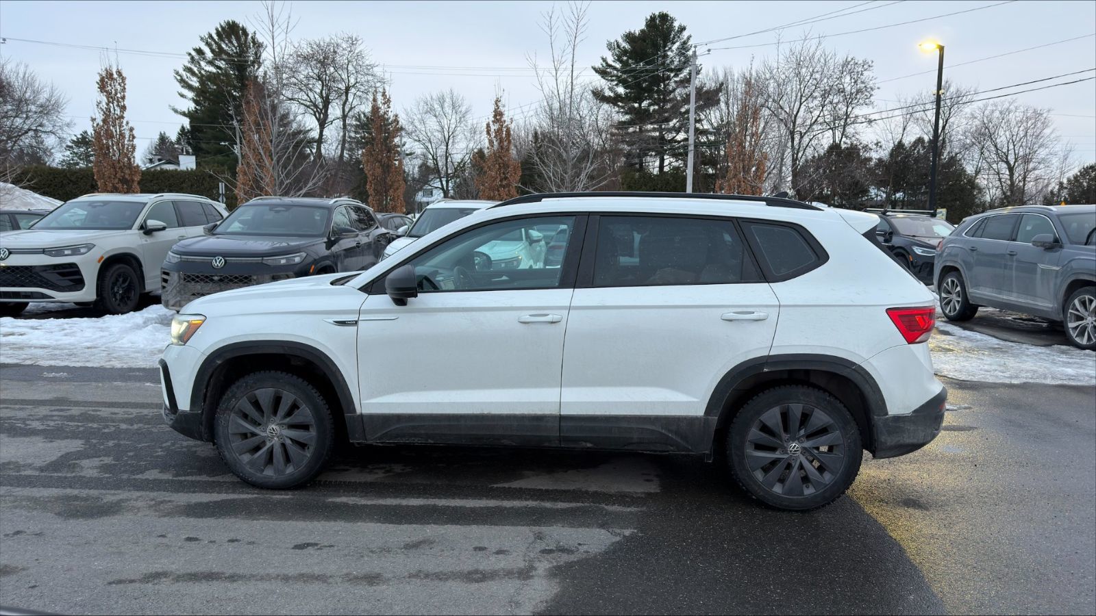 2022 Volkswagen Taos in Saint-Bruno-de-Montarville, Quebec