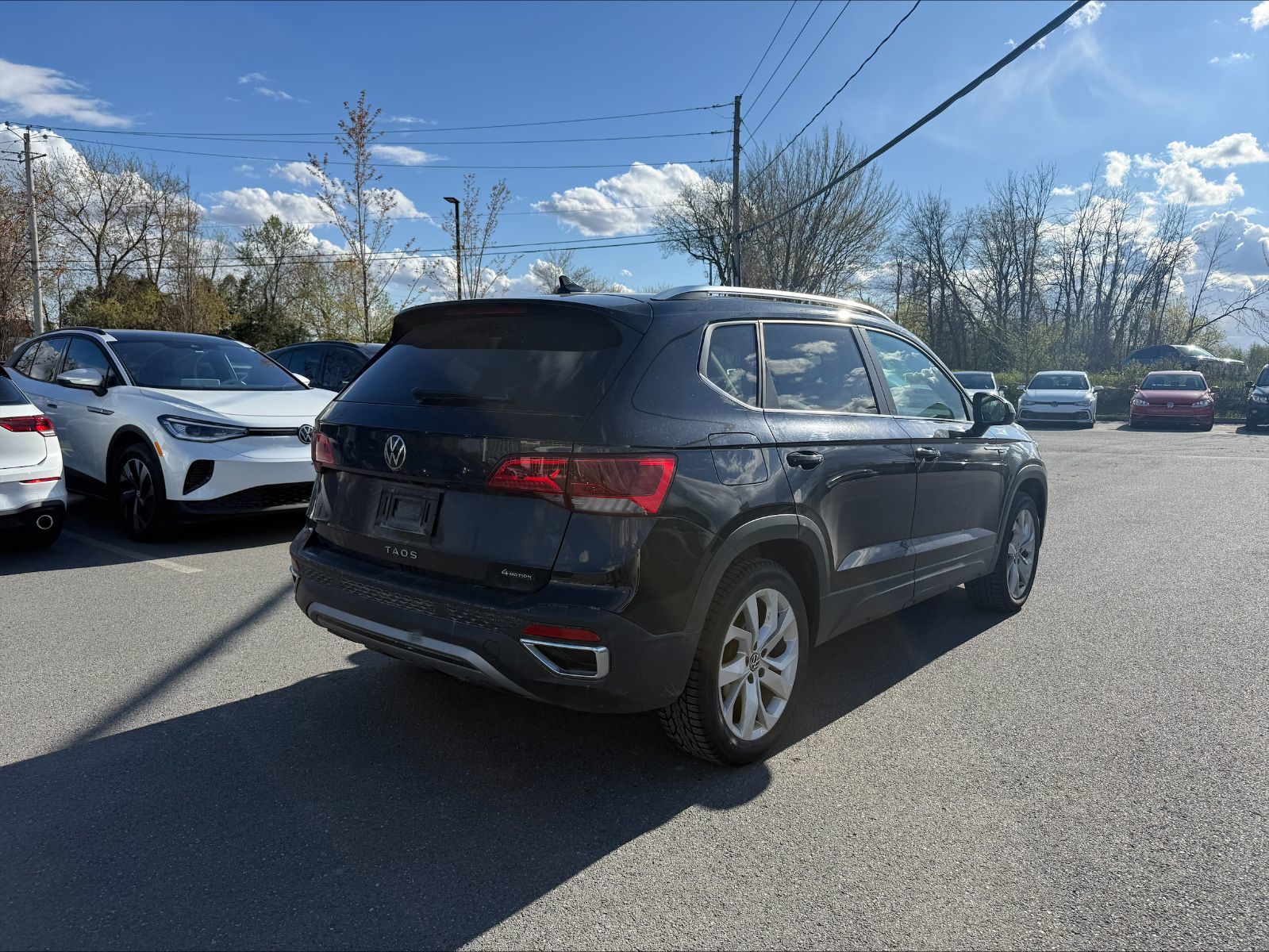 Volkswagen Taos  2022 à Saint-Bruno-de-Montarville, Québec