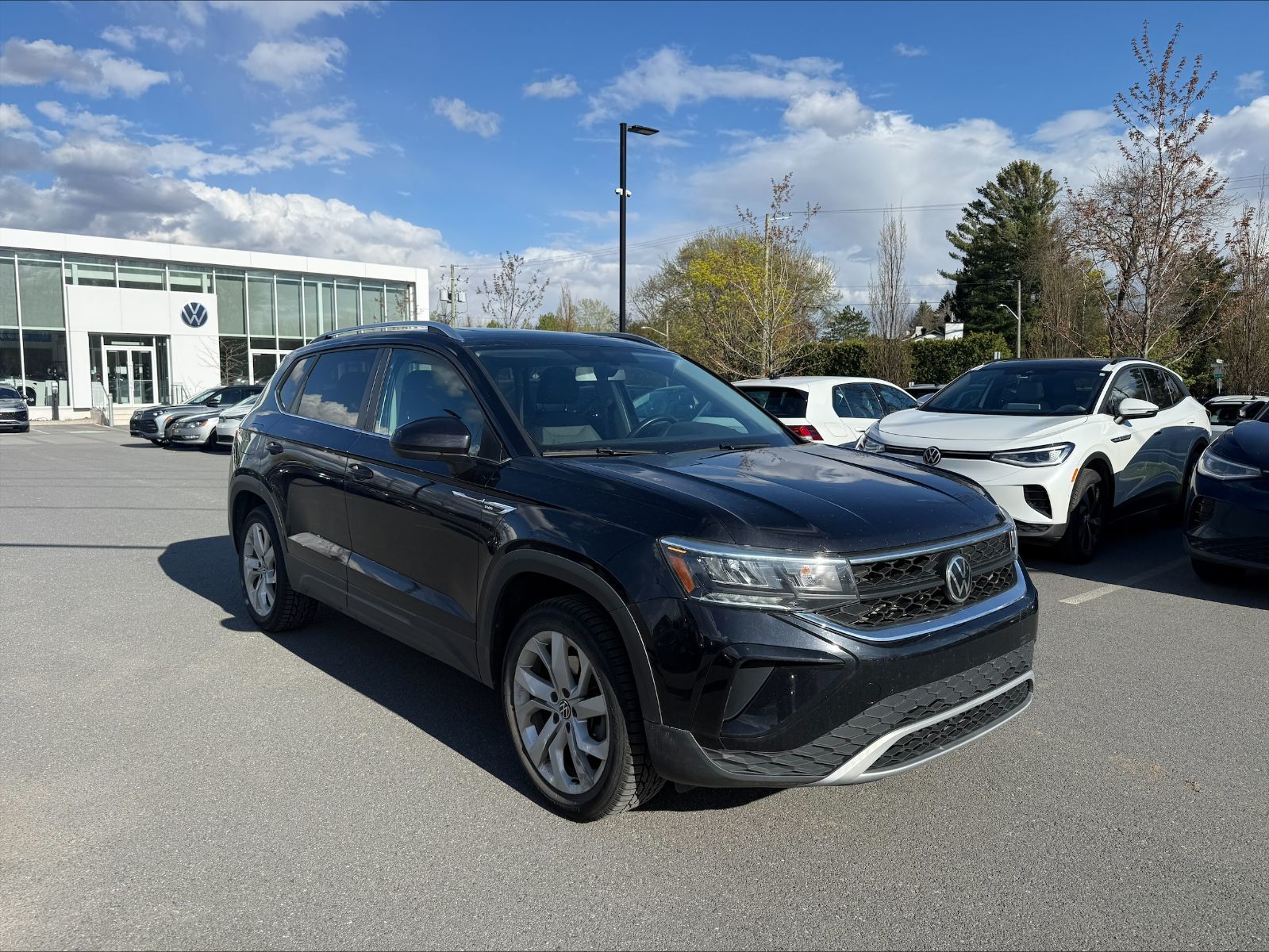 Volkswagen Taos  2022 à Saint-Bruno-de-Montarville, Québec