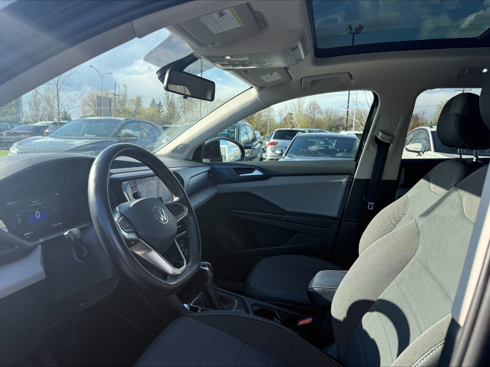 Volkswagen Taos  2022 à Saint-Bruno-de-Montarville, Québec