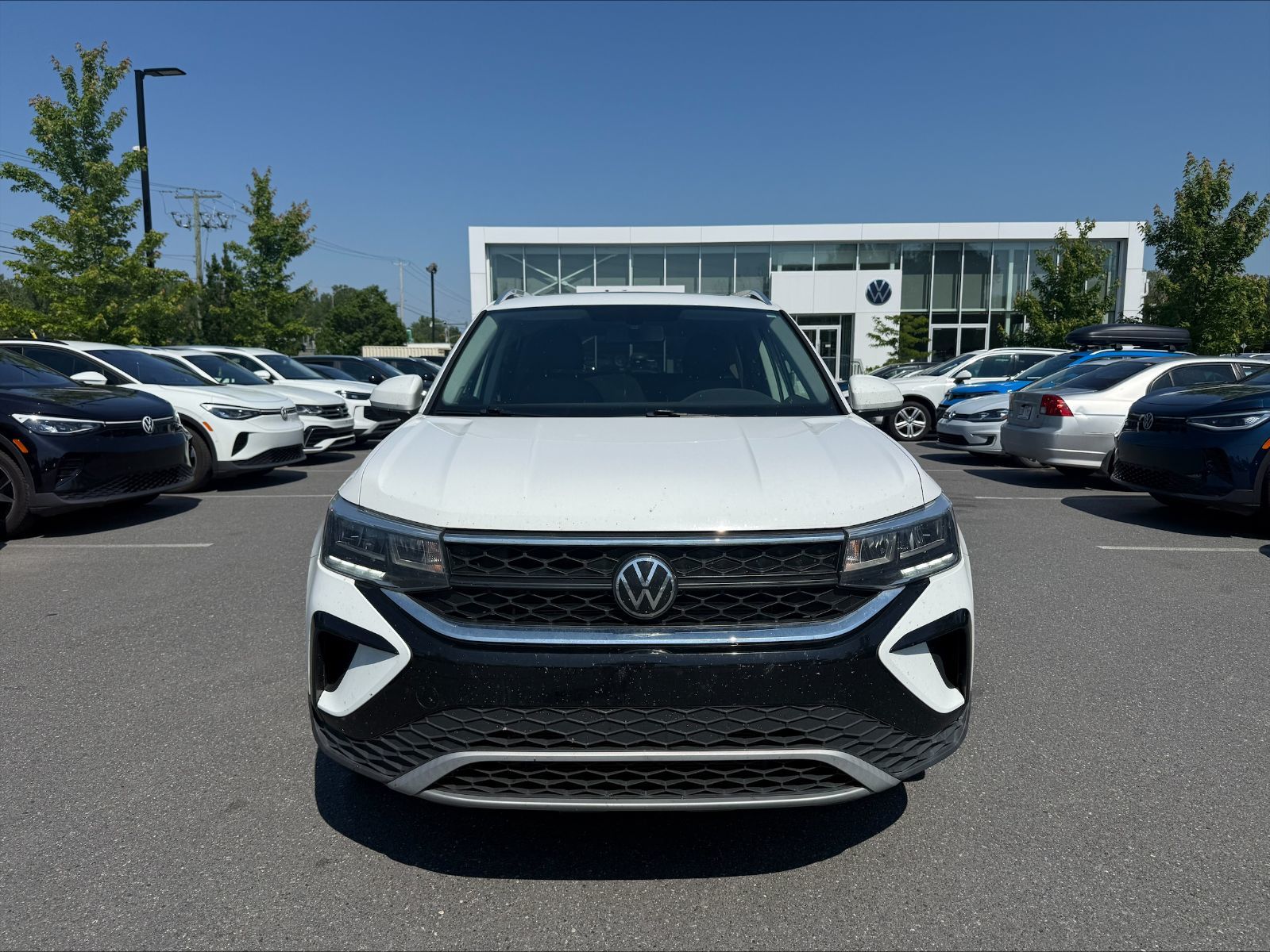 Volkswagen Taos  2022 à Saint-Bruno-de-Montarville, Québec