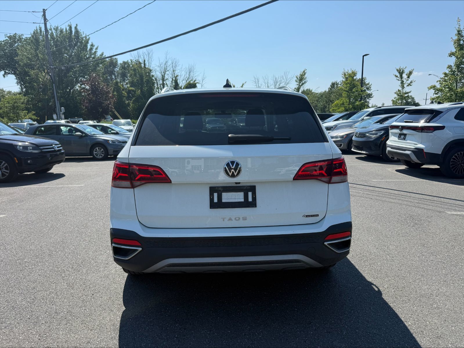 Volkswagen Taos  2022 à Saint-Bruno-de-Montarville, Québec