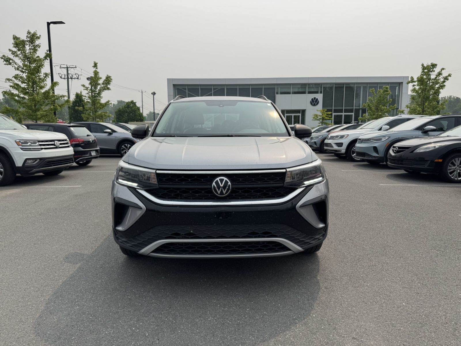 Volkswagen Taos  2023 à Saint-Bruno-de-Montarville, Québec