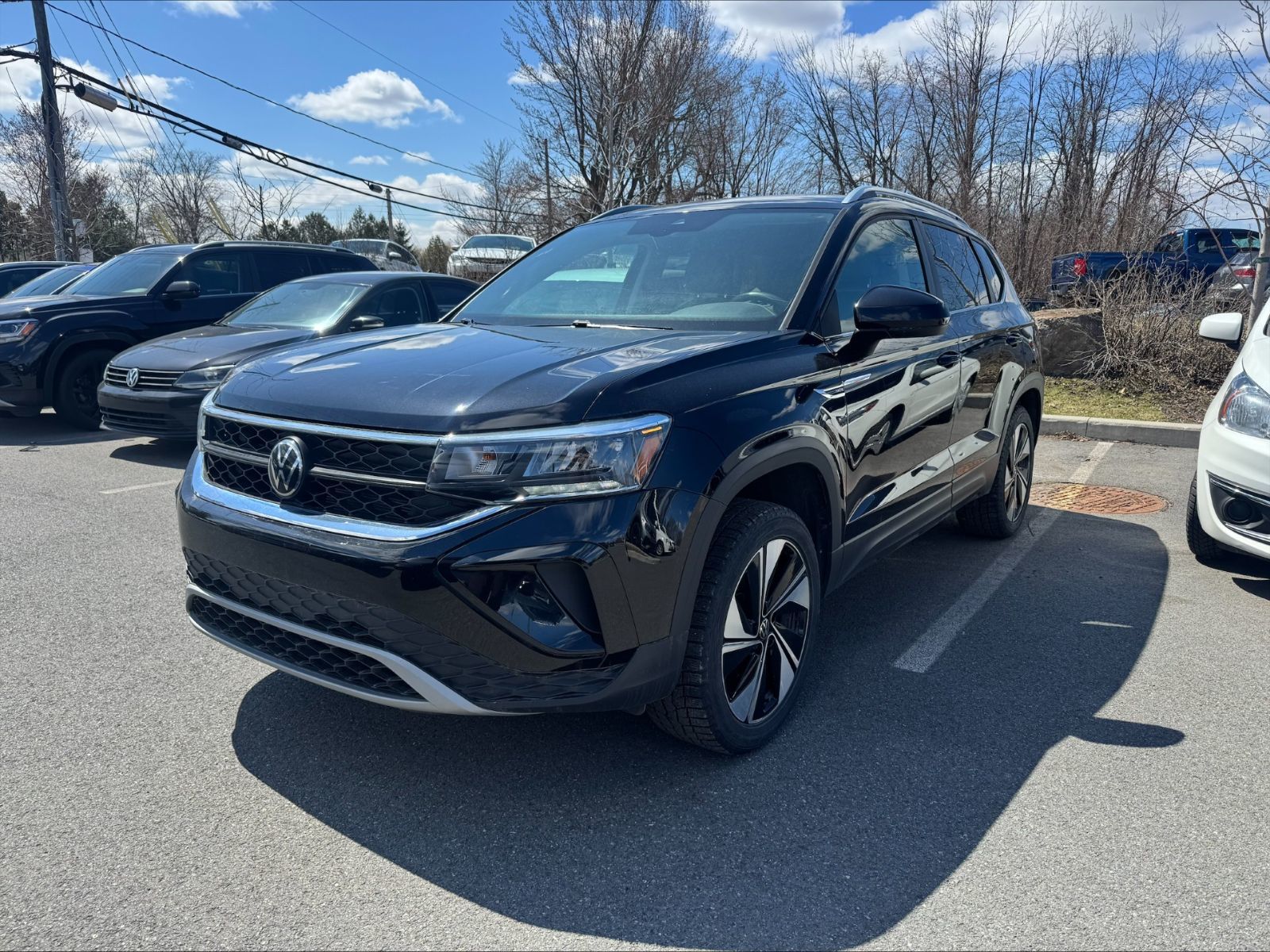 Volkswagen Taos  2024 à Saint-Bruno-de-Montarville, Québec