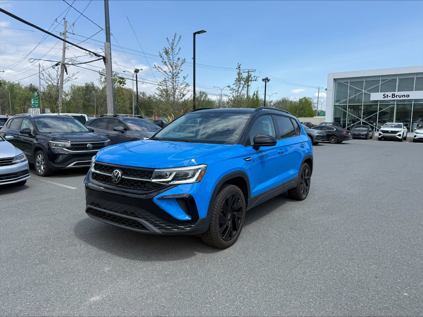 Volkswagen Taos  2024 à Saint-Bruno-de-Montarville, Québec