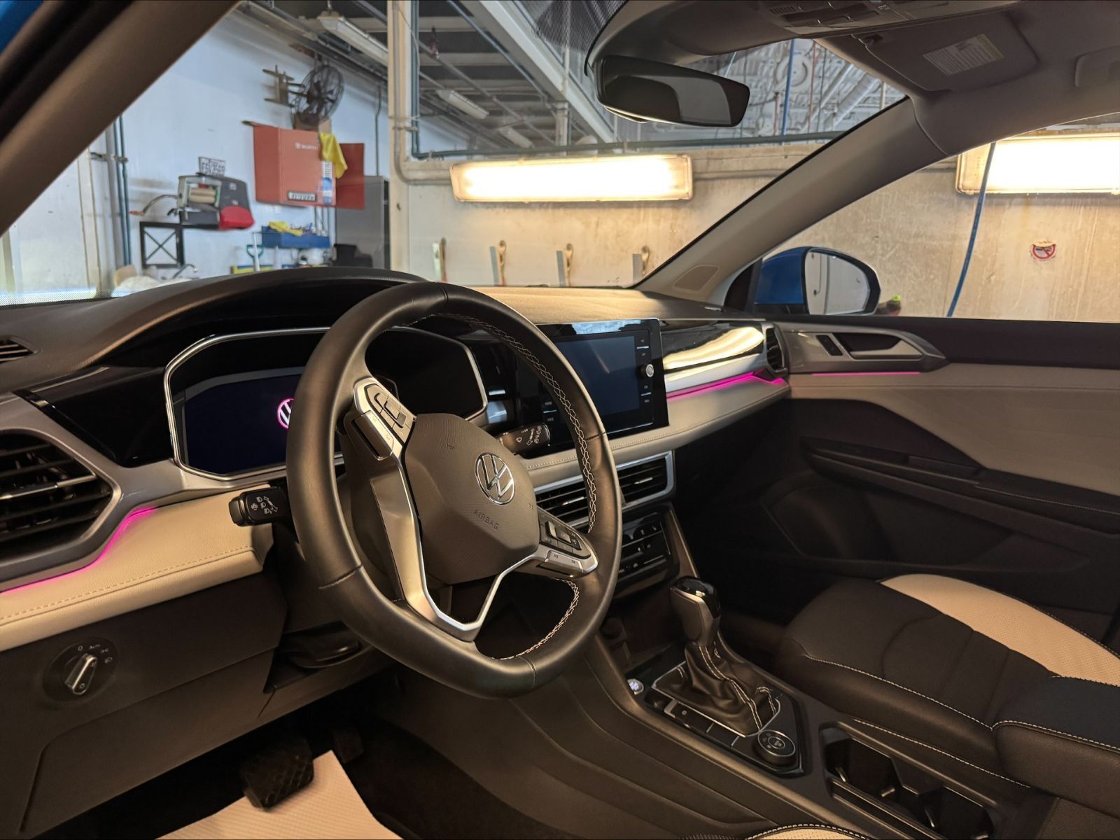 2025 Volkswagen Taos in Saint-Bruno-de-Montarville, Quebec