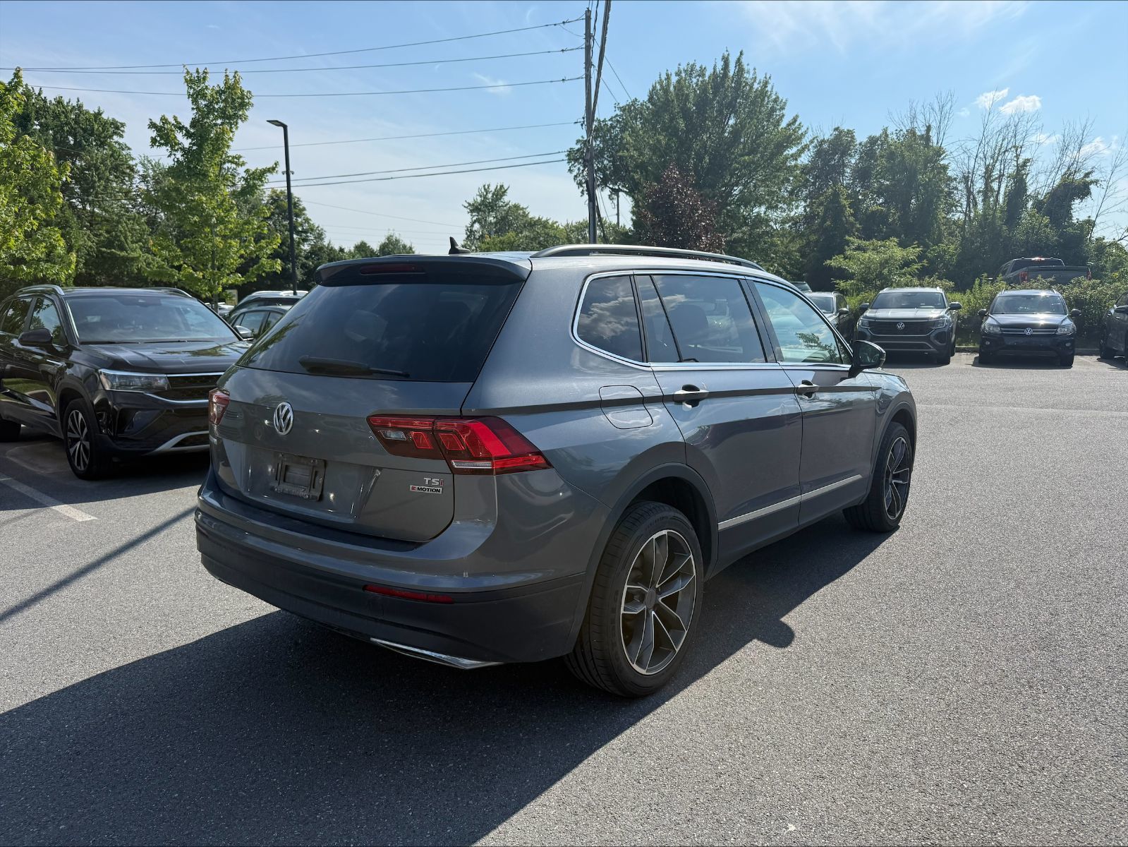 Volkswagen Tiguan  2018 à Saint-Bruno-de-Montarville, Québec