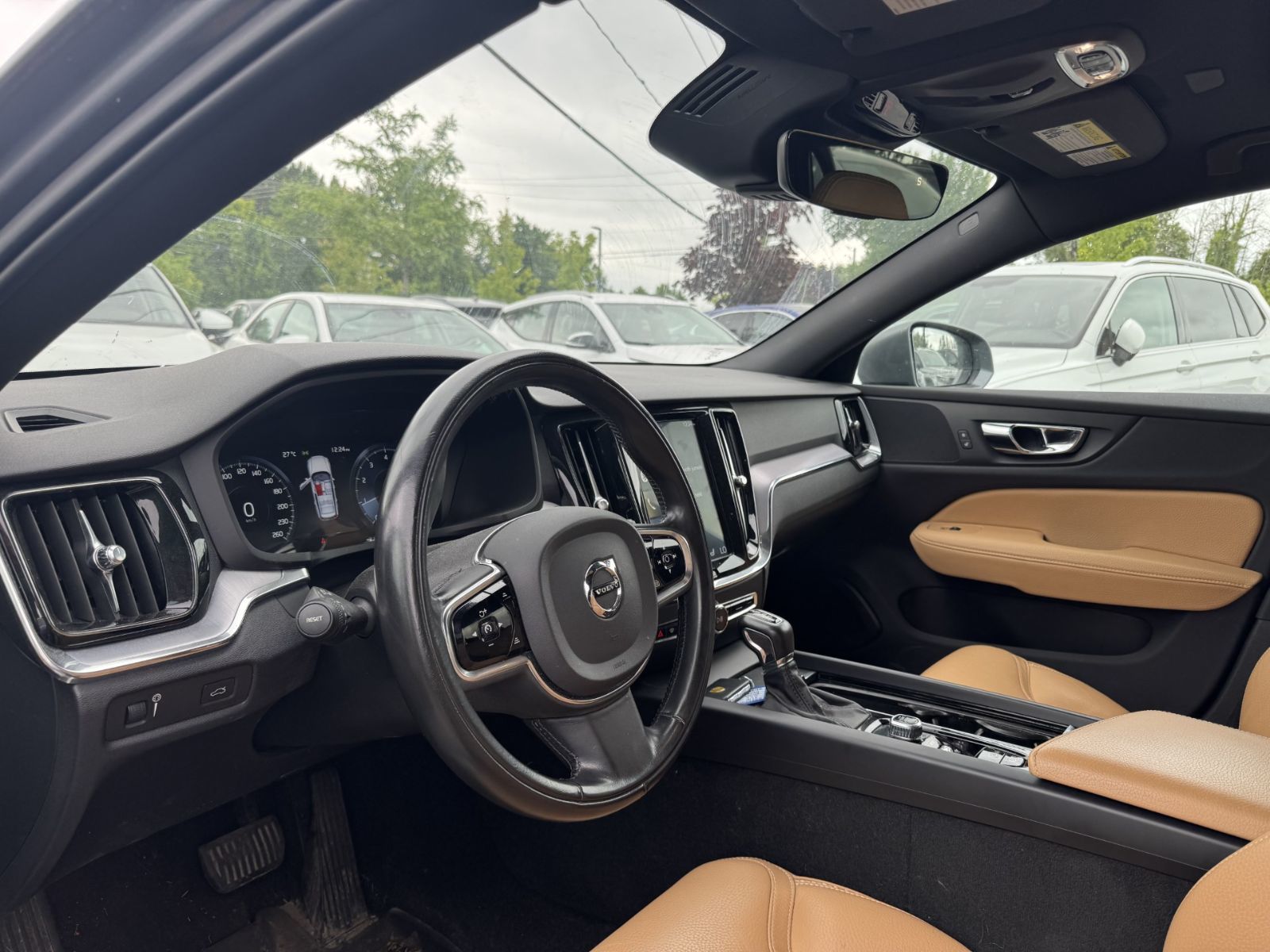 2020 Volvo V60 Cross Country in Saint-Bruno-de-Montarville, Quebec